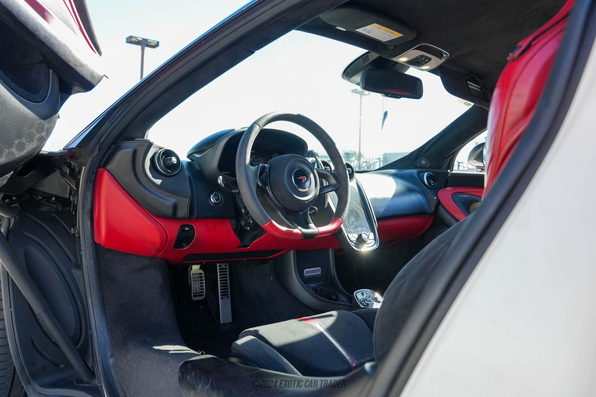 2017 McLaren 570S - Interior Photo