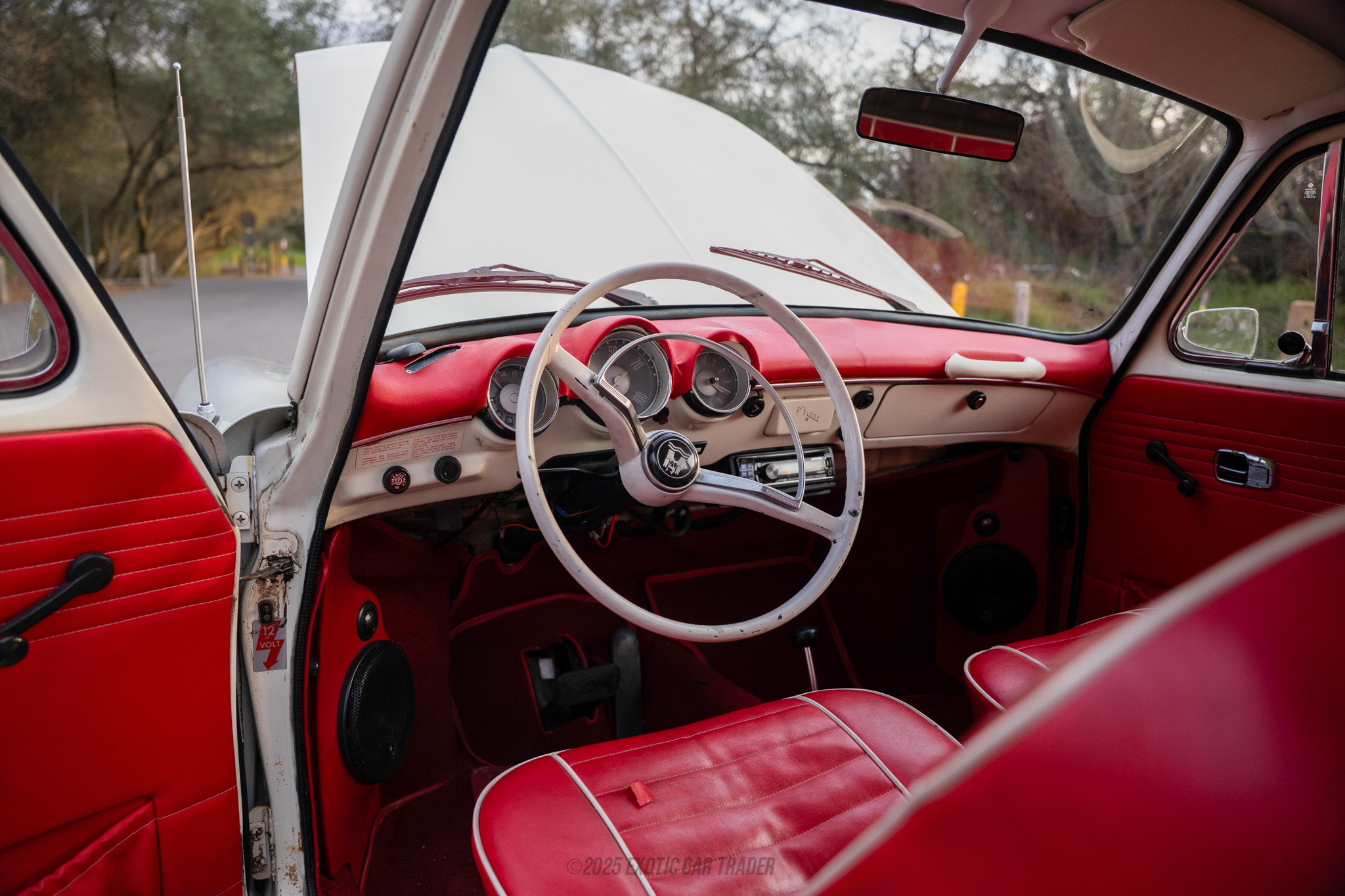 1970 Volkswagen Type 3  - Interior Photo