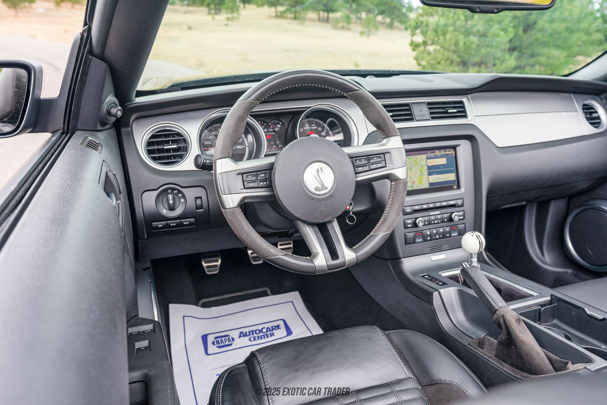 2010 Ford Mustang - Interior Photo