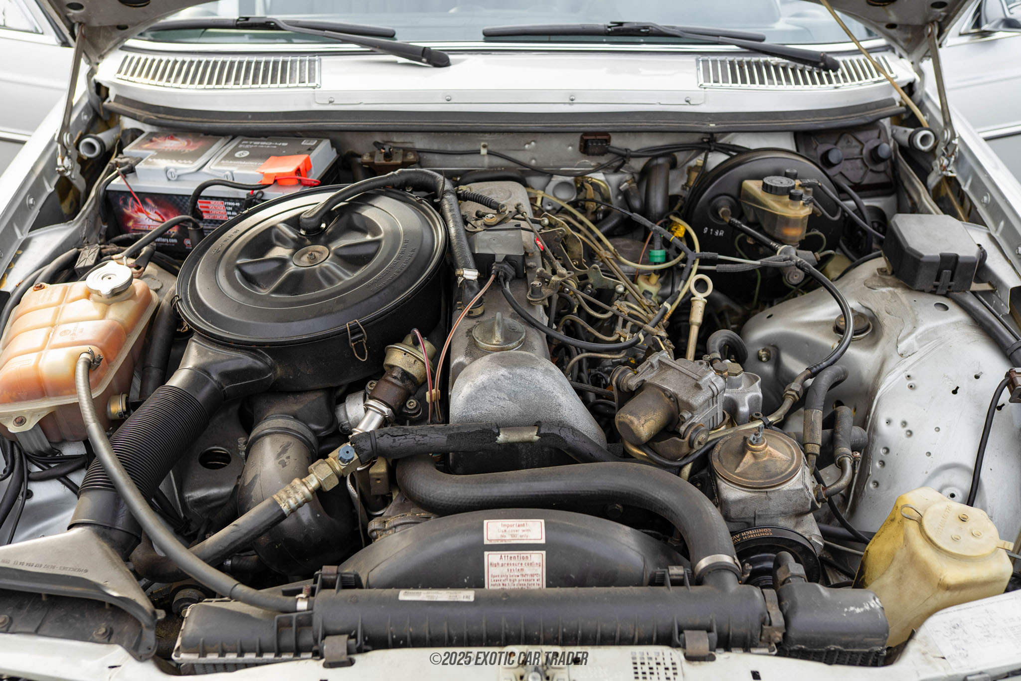 1982 Mercedes-Benz 300D - Engine Photo