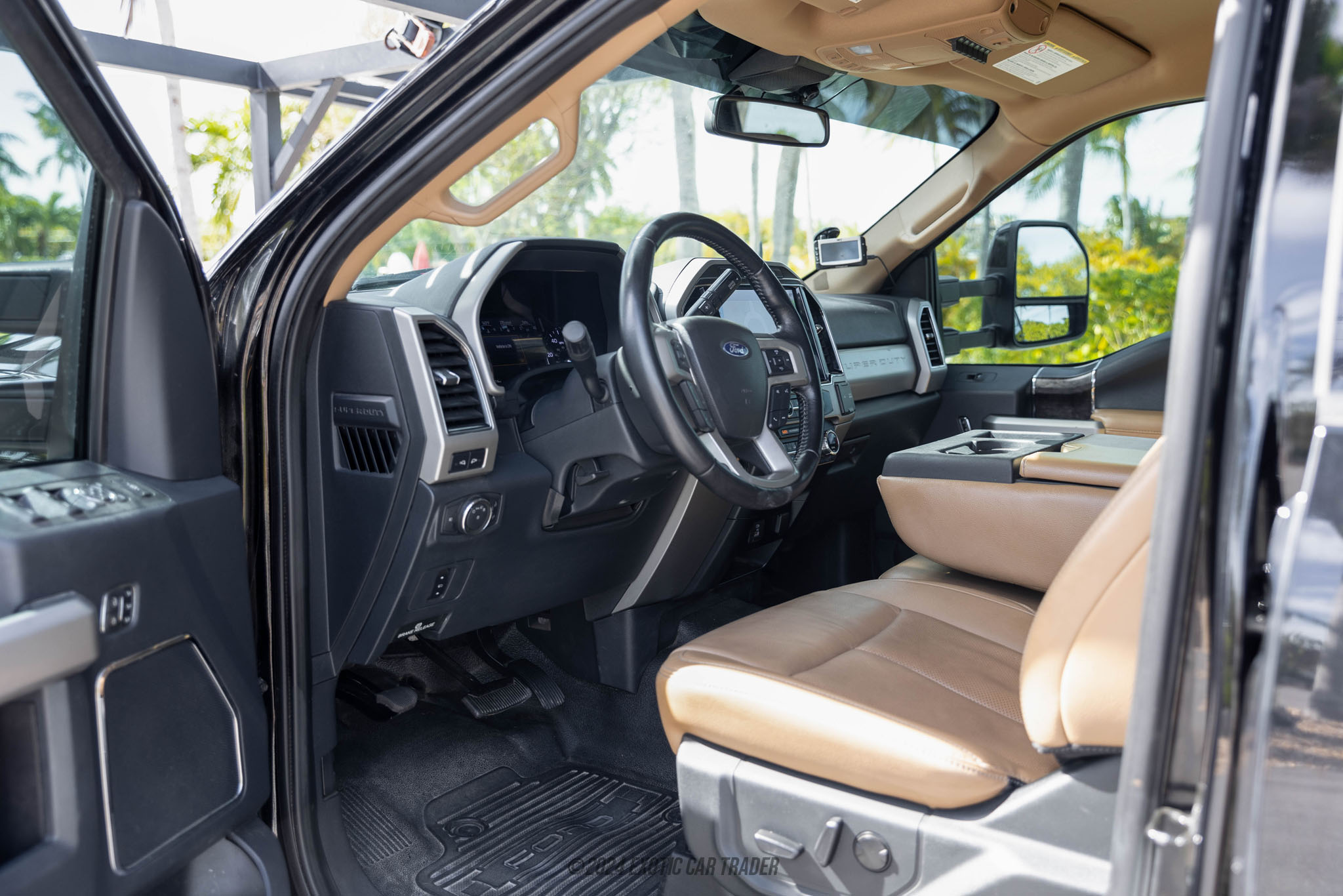 2022 Ford F-550 - Interior Photo