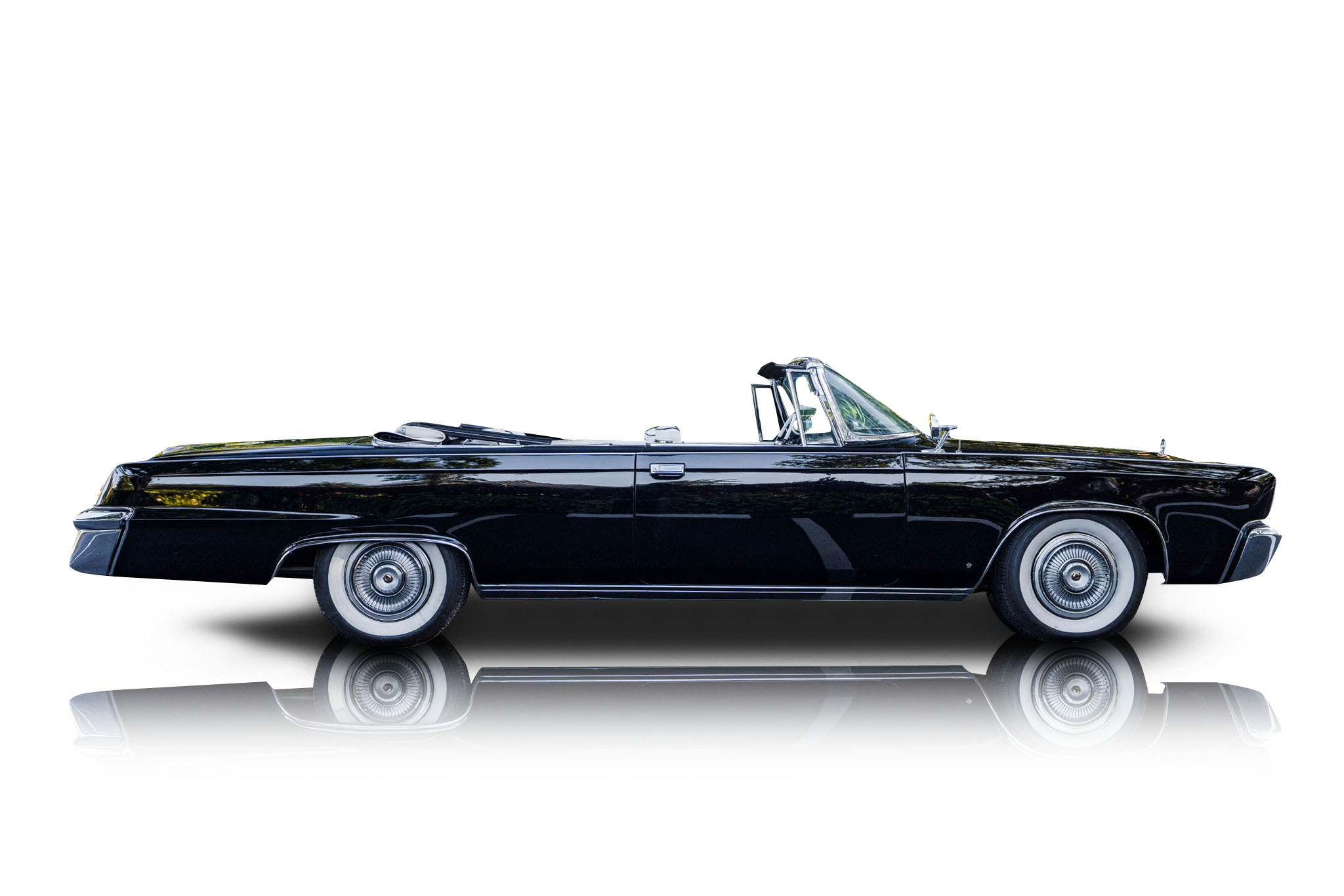 1966 Chrysler Imperial - Passenger side