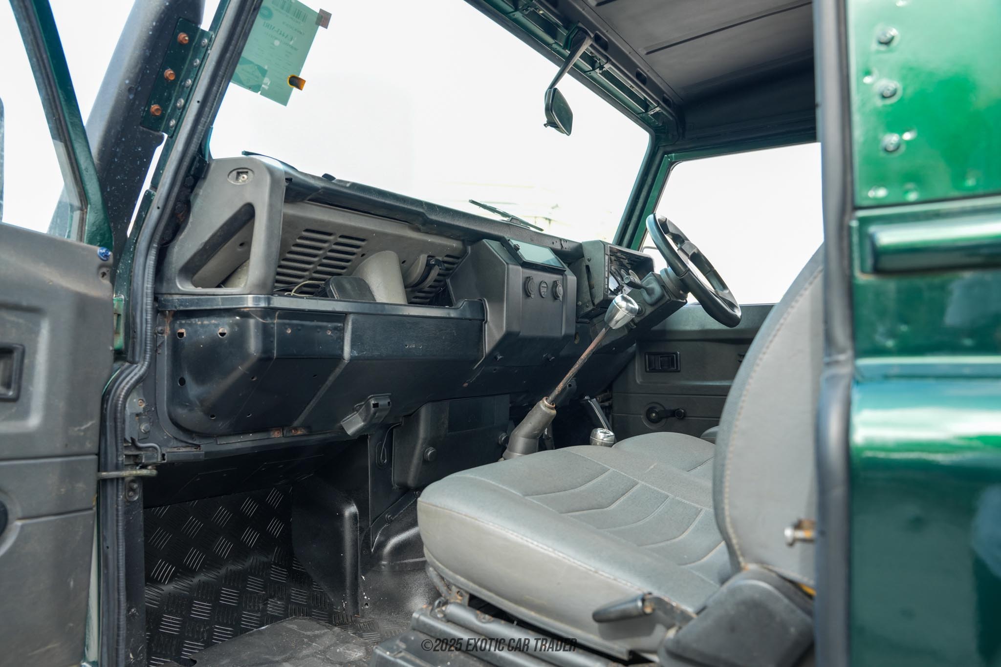 1993 Land Rover Defender - Interior Photo