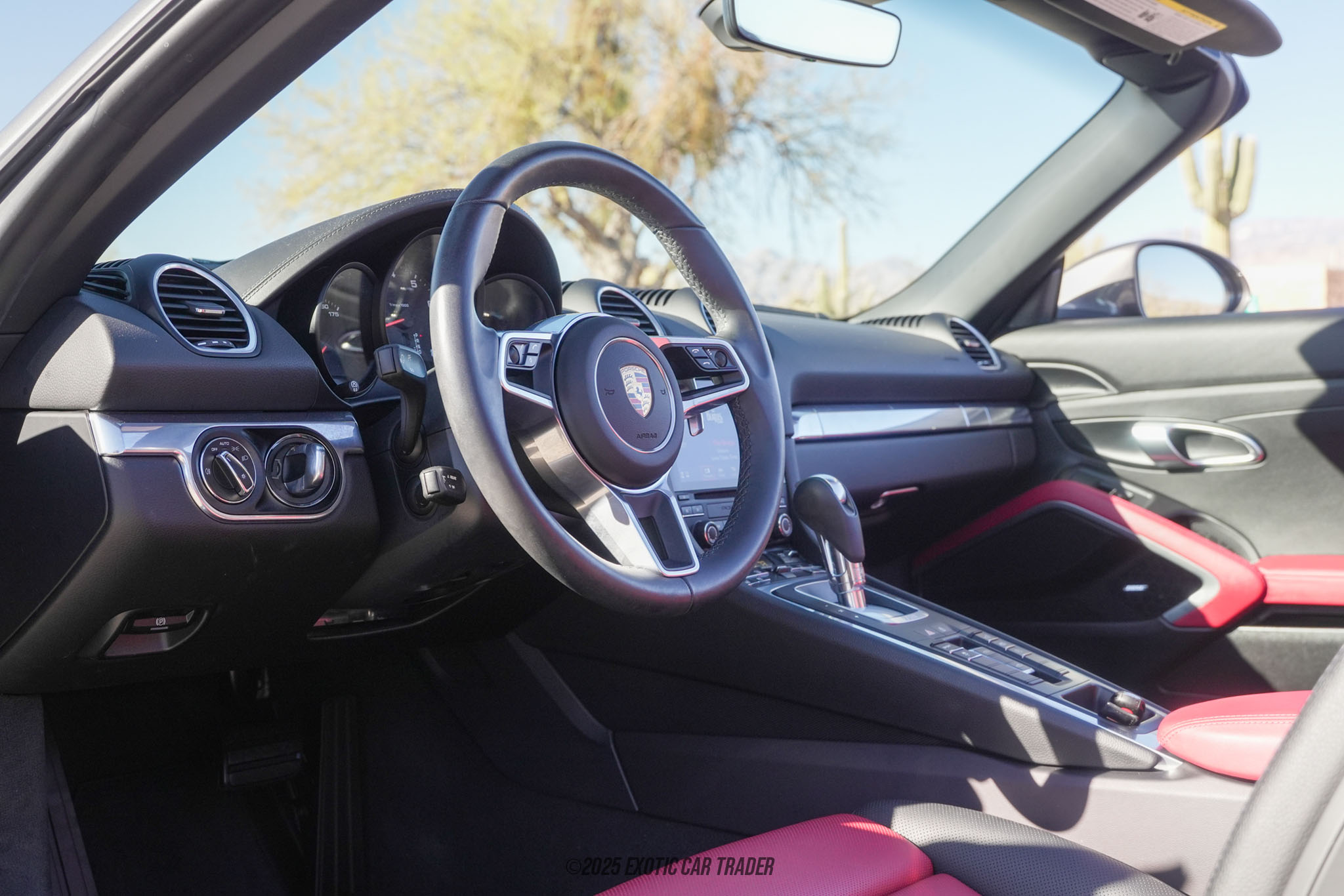 2022 Porsche 718  - Interior Photo