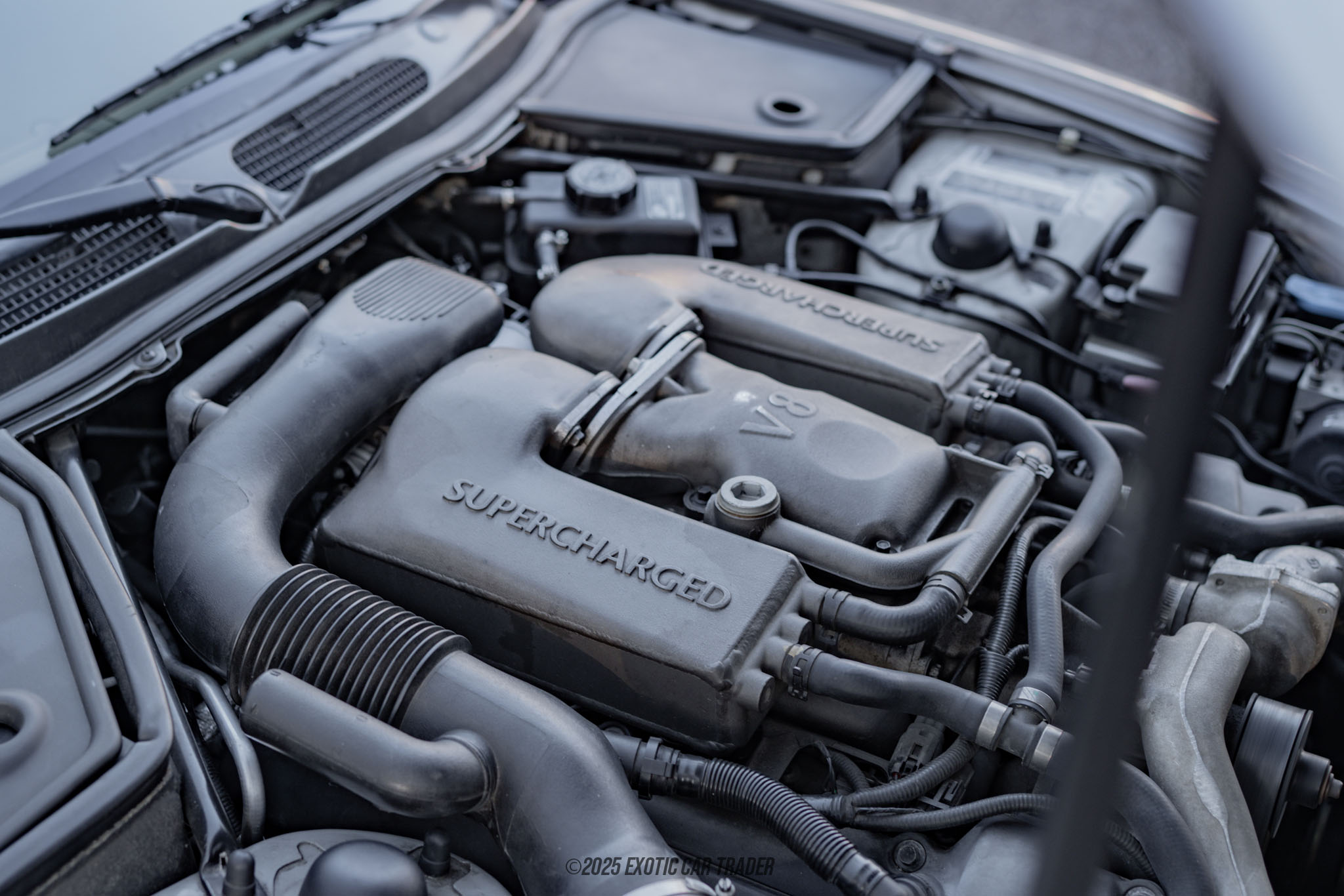 2001 Jaguar XKR - Engine Photo