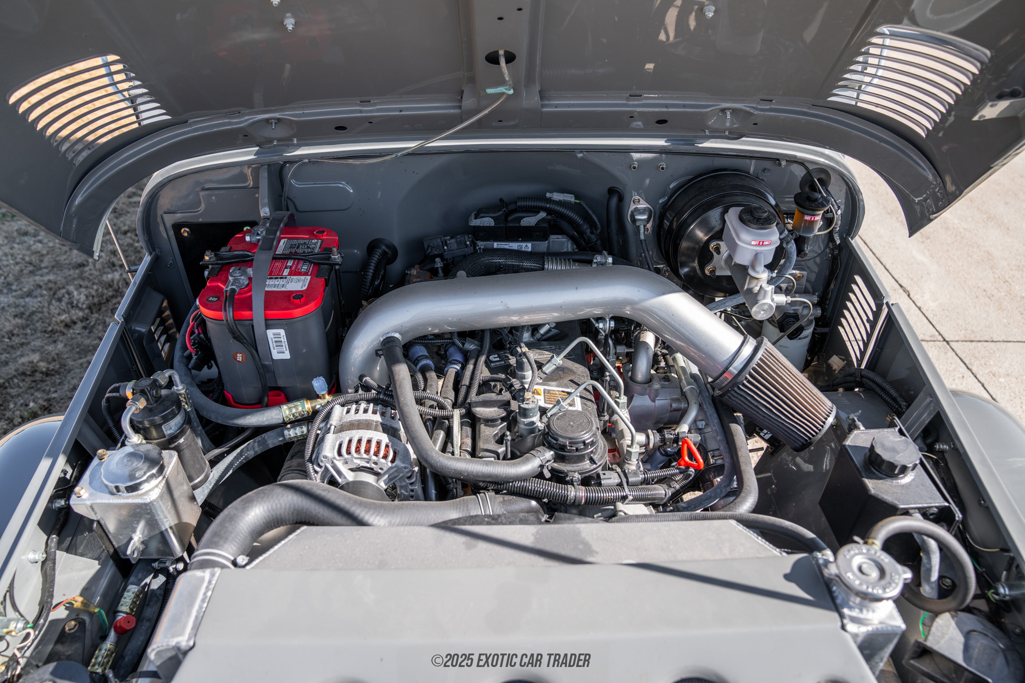 1972 Toyota Land Cruiser - Engine Photo