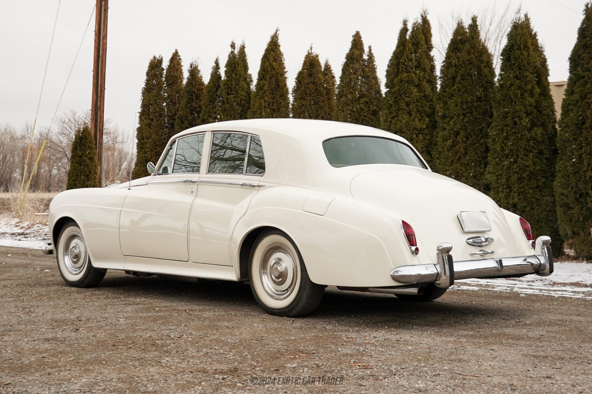 1964 Rolls-Royce Silver Cloud III - Interior Photo