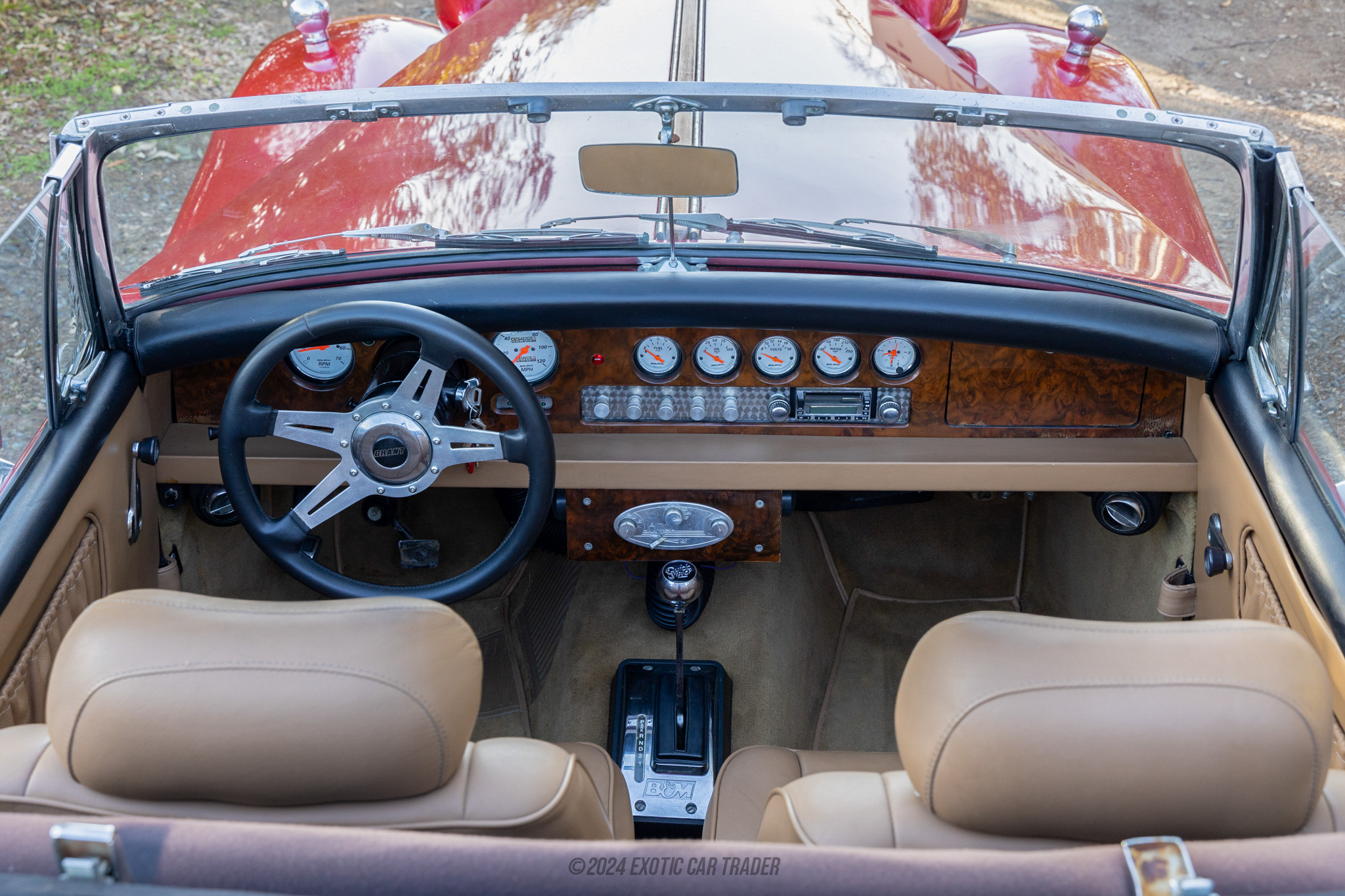 1974 Clenet Series 1 - Interior Photo