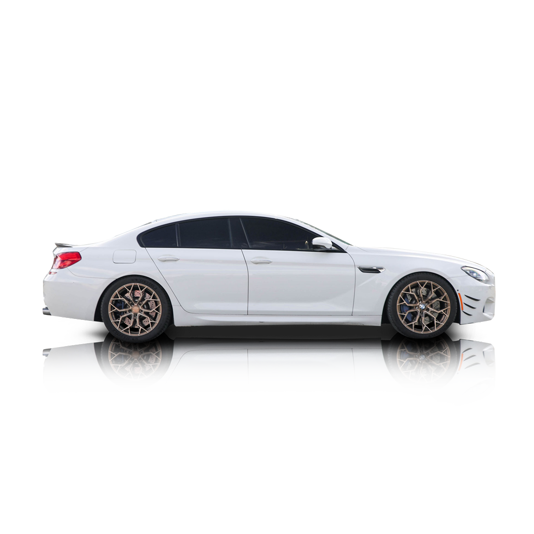 2015 BMW M6 - Passenger side
