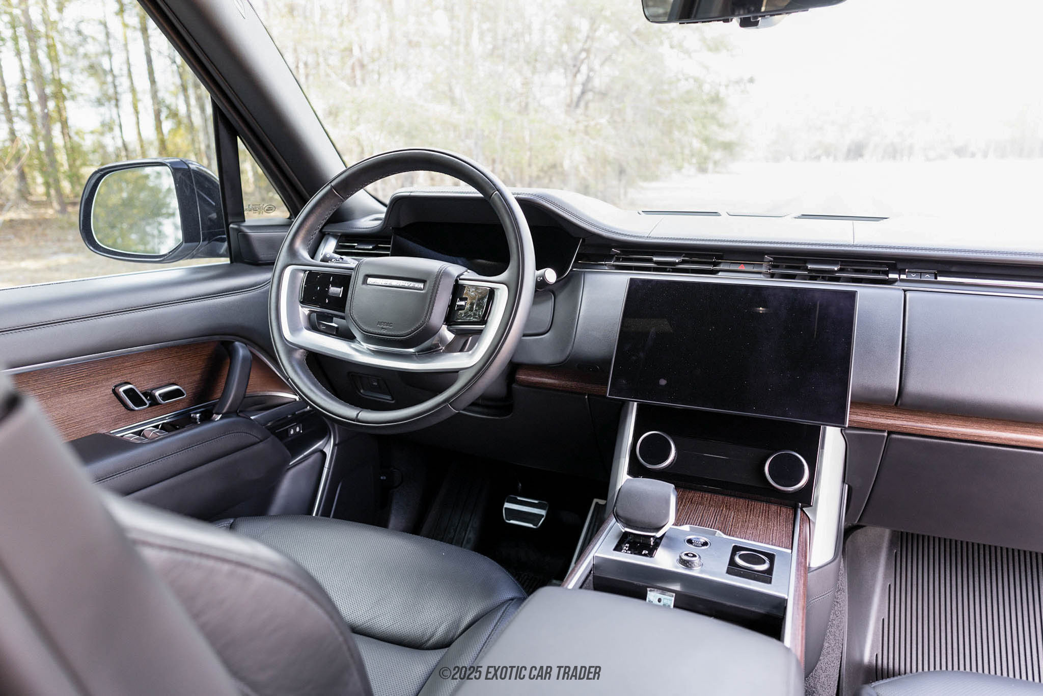 2023 Land Rover Range Rover - Interior Photo
