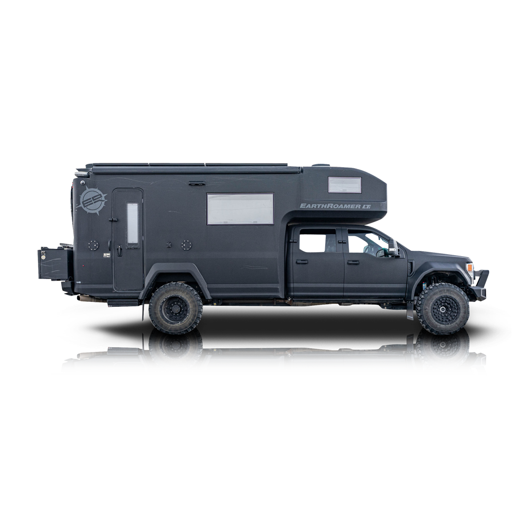 2022 Ford F-550 - Passenger side