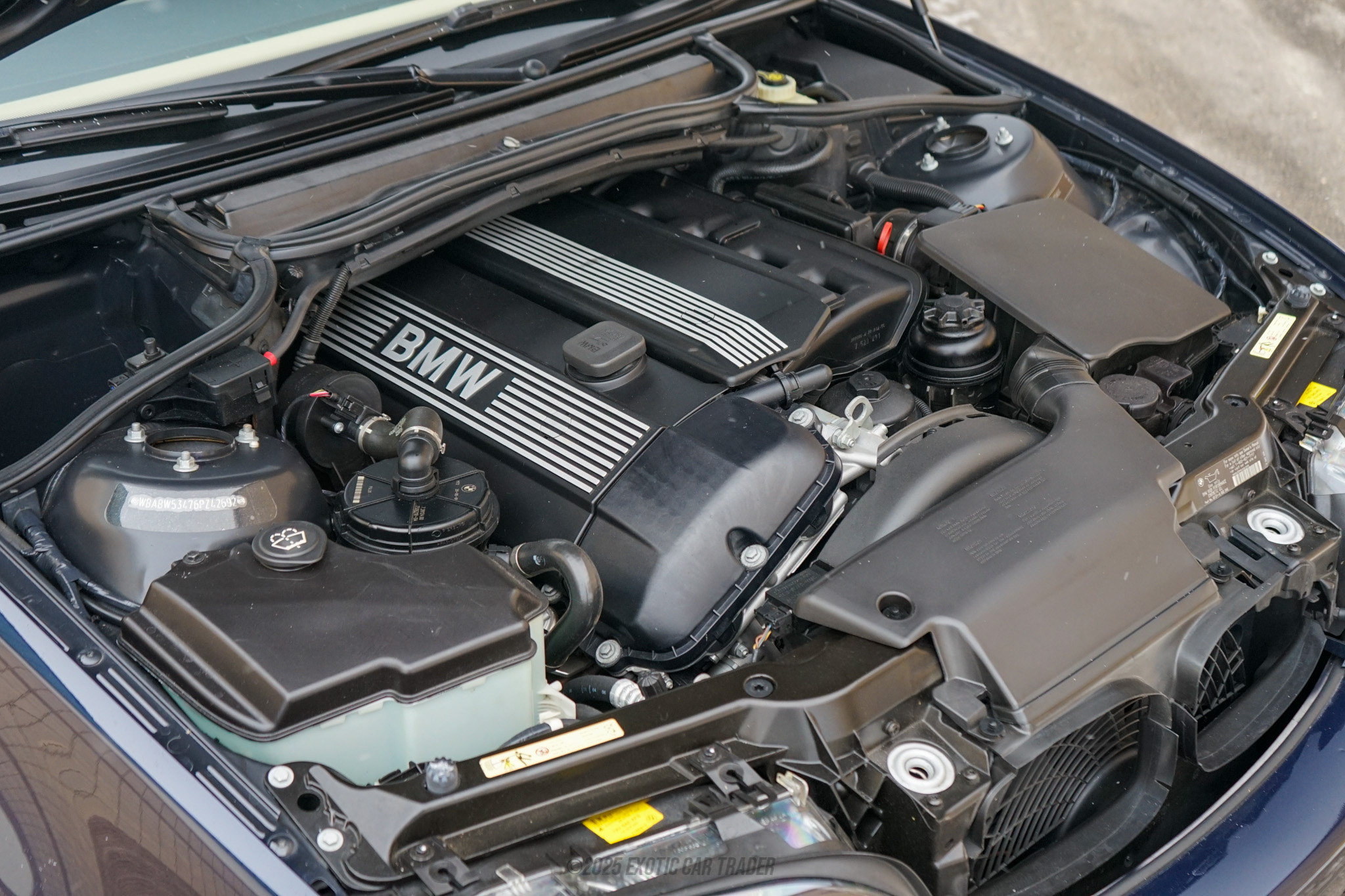 2006 BMW 330Ci - Engine Photo