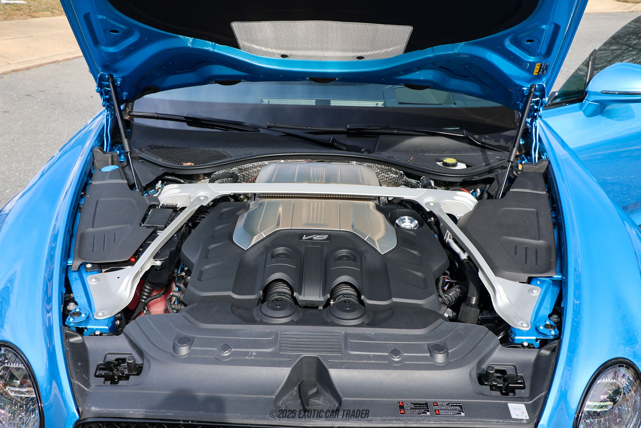 2024 Bentley Continental GT - Engine Photo