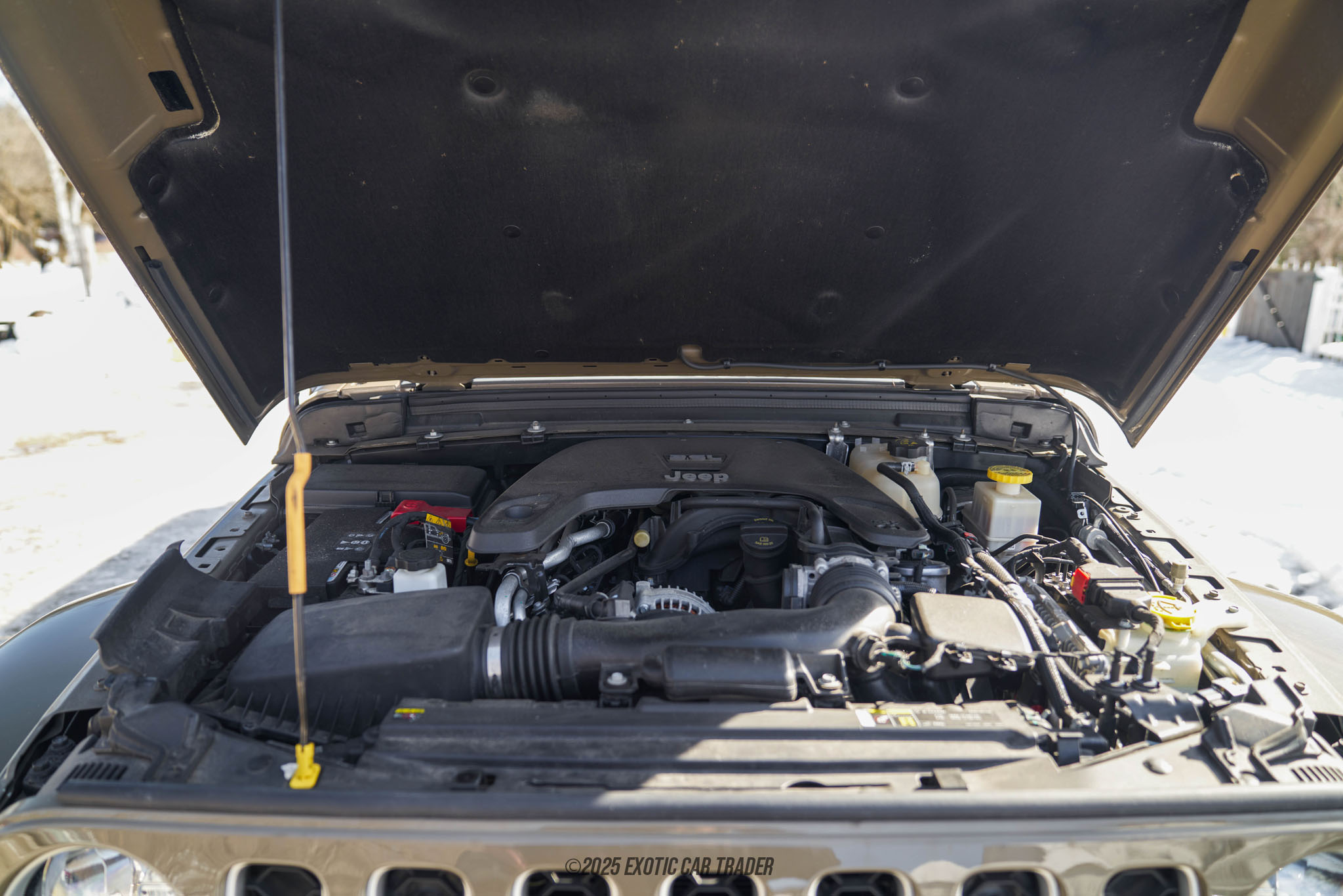 2020 Jeep Gladiator - Engine Photo