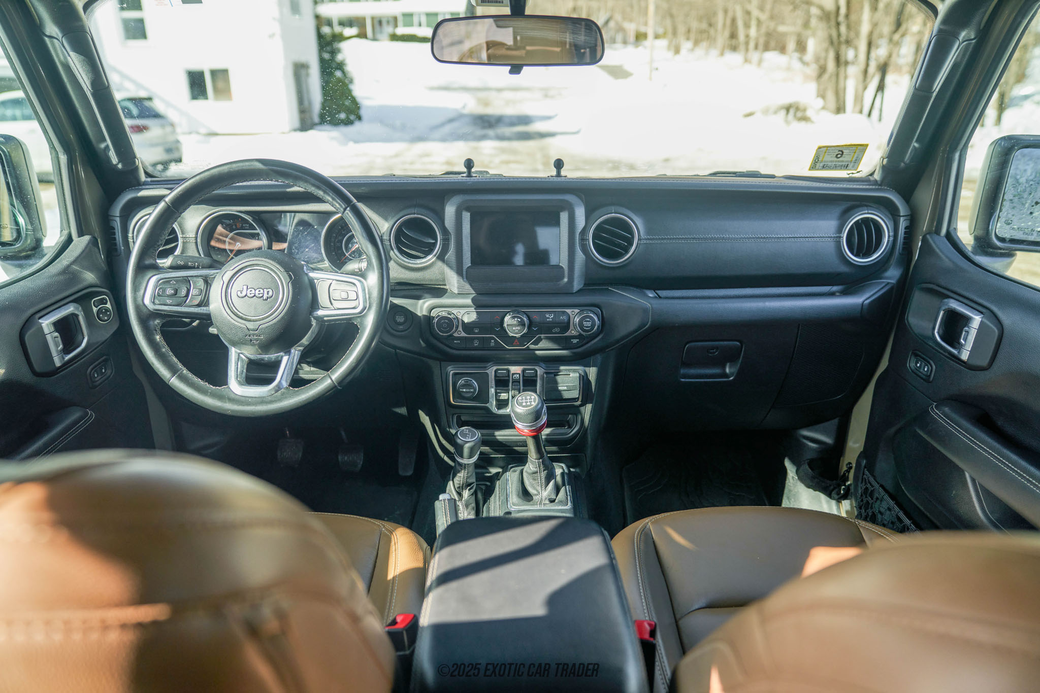 2020 Jeep Gladiator - Interior Photo