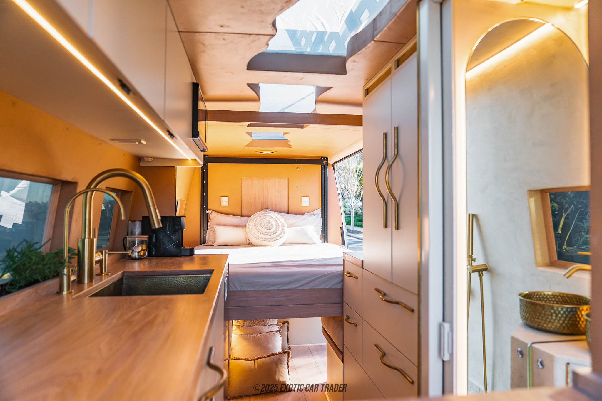2022 Mercedes-Benz Sprinter 3500 - Interior Photo