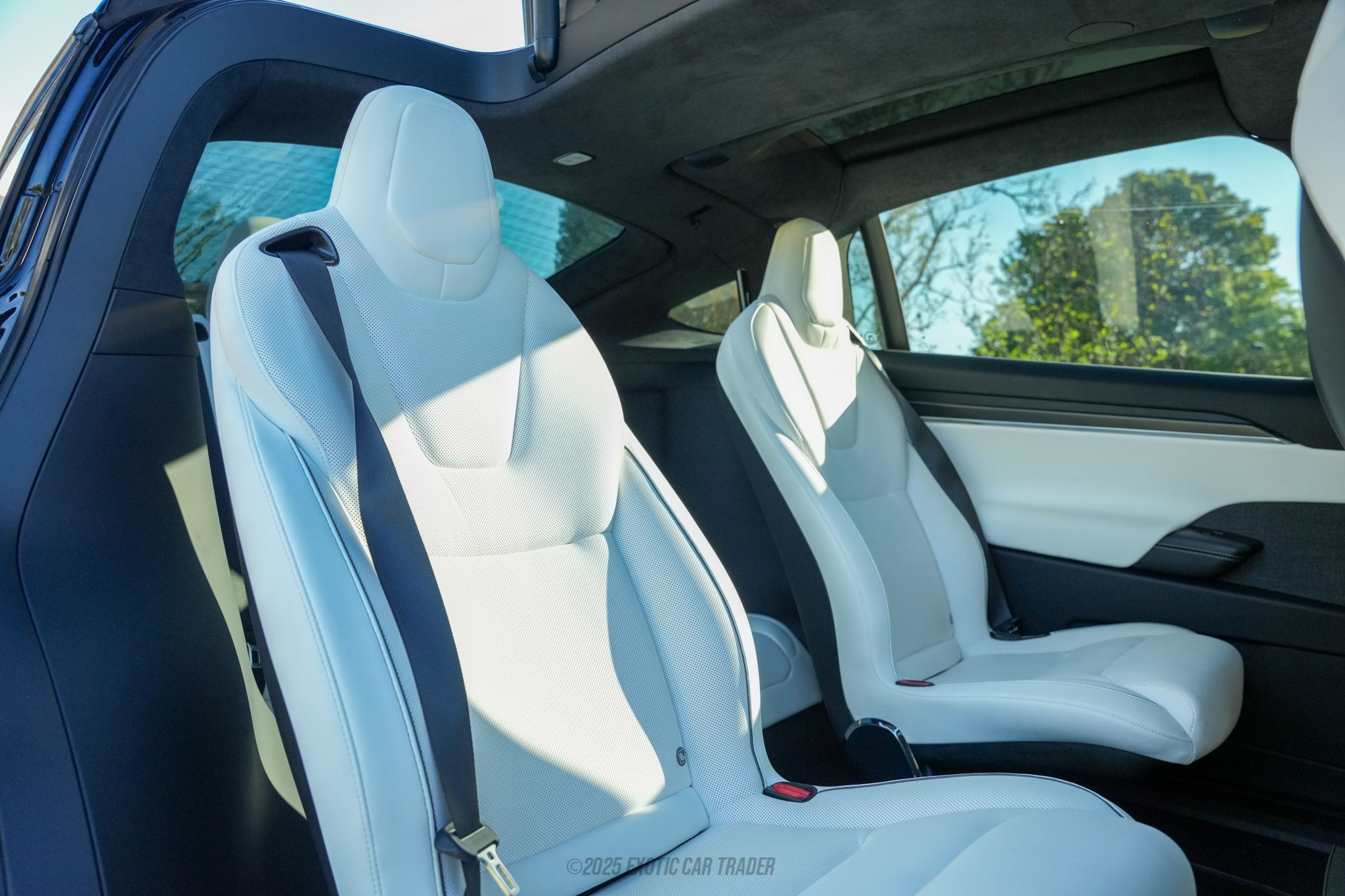 2023 Tesla Model X - Interior Photo