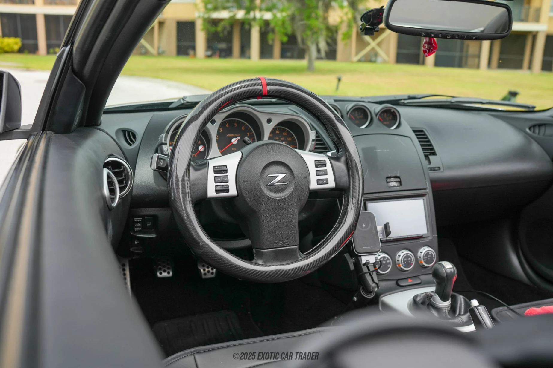 2007 Nissan 350Z - Interior Photo