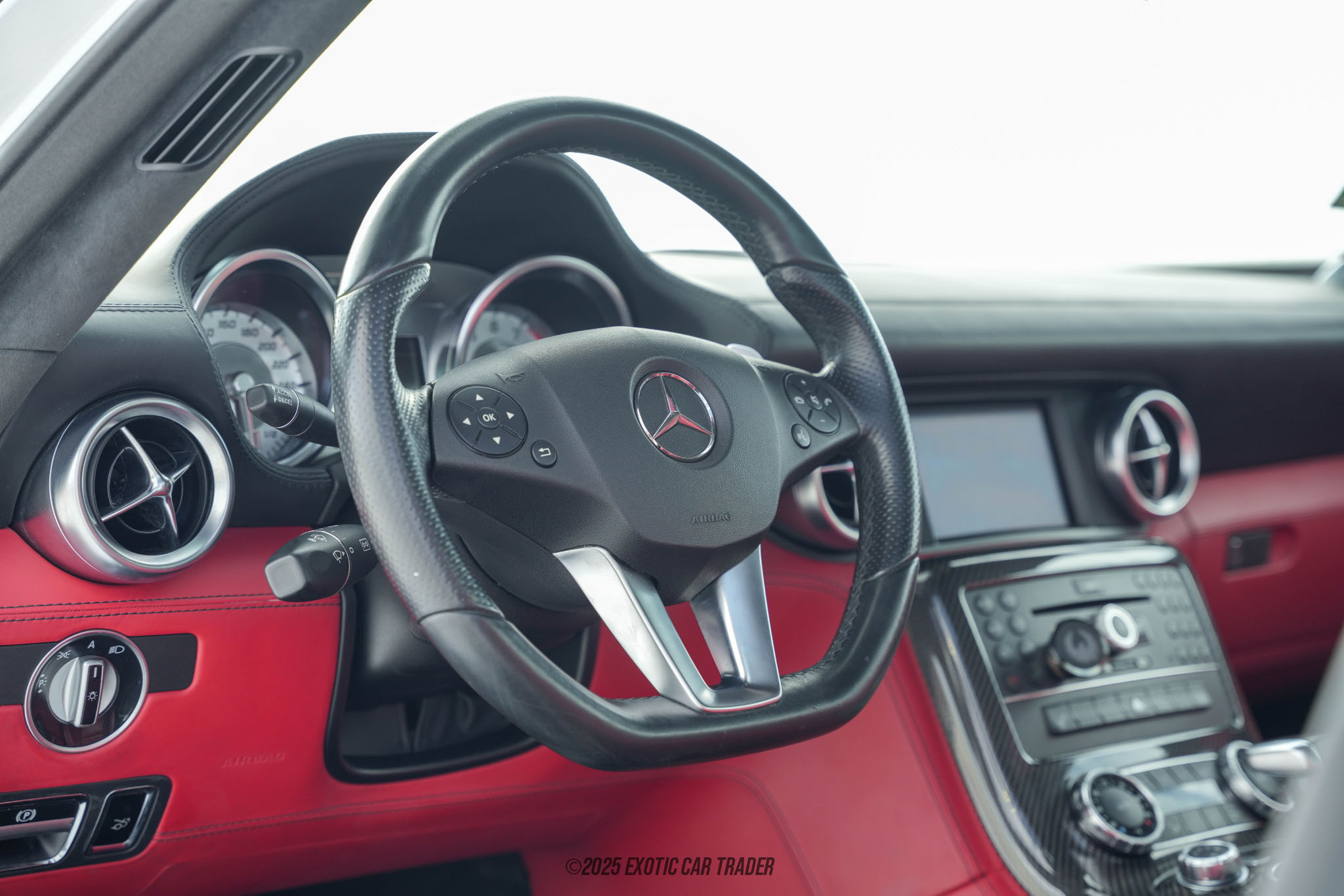 2011 Mercedes-Benz SLS AMG - Interior Photo