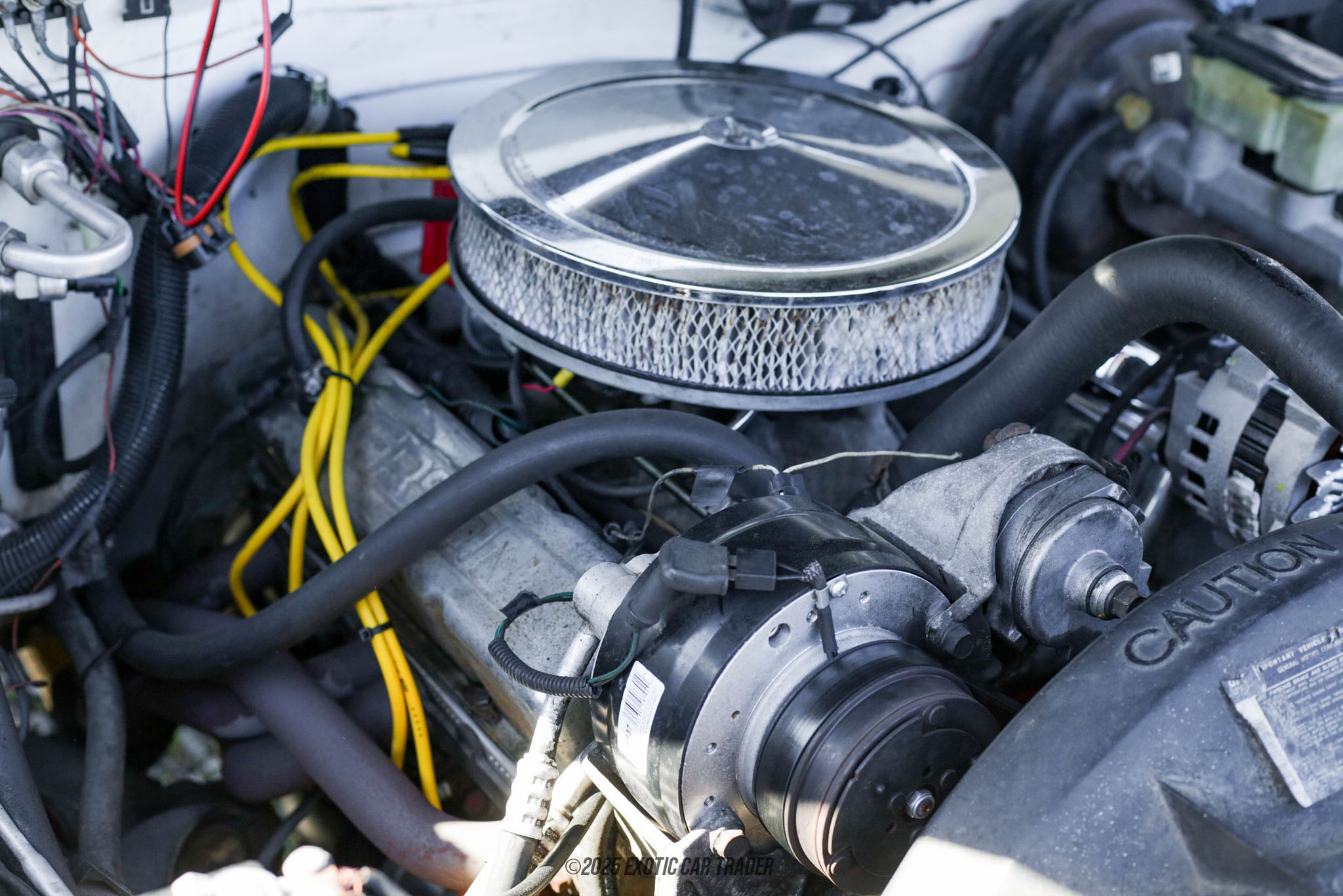 1989 Chevrolet C1500 - Engine Photo