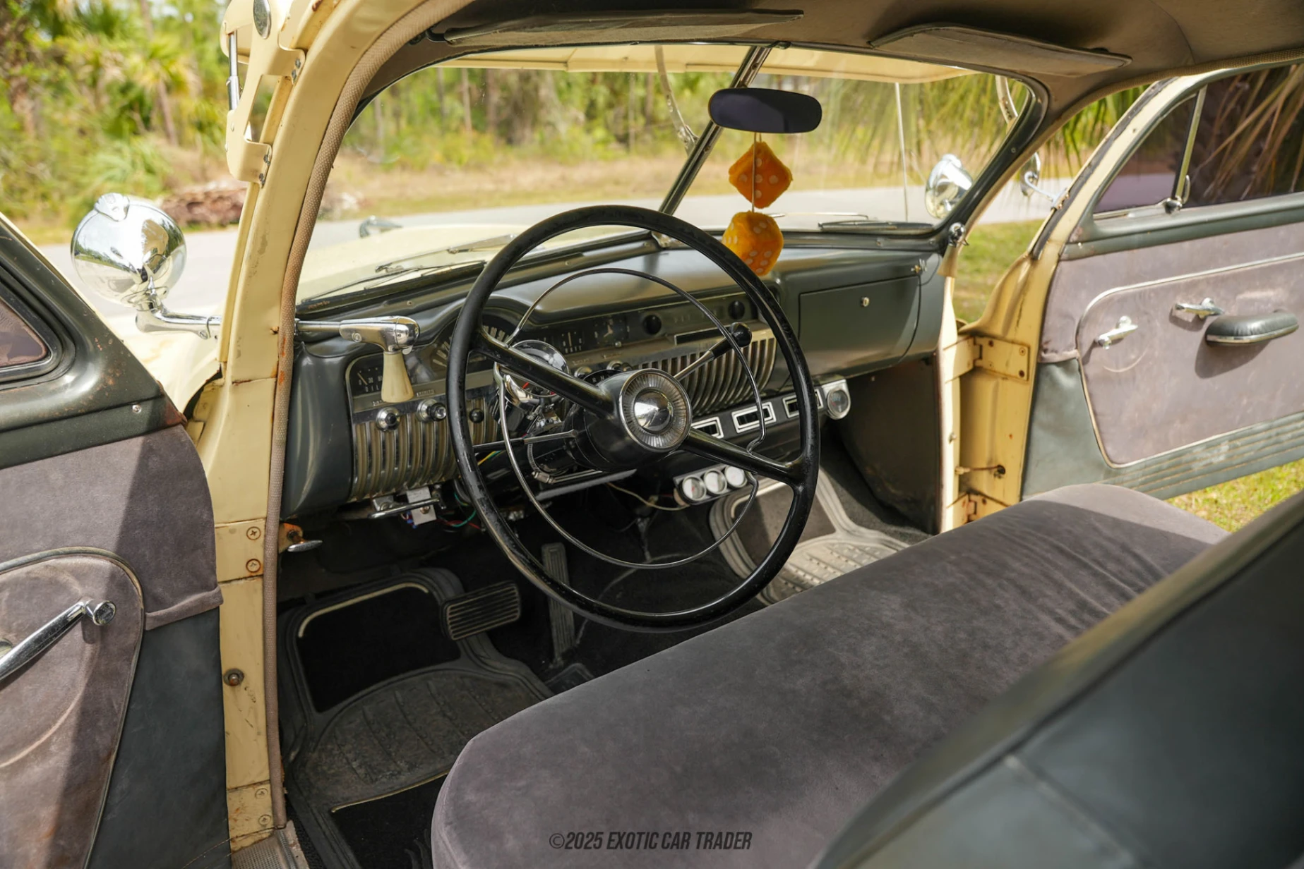 1951 Mercury Eight - Interior Photo