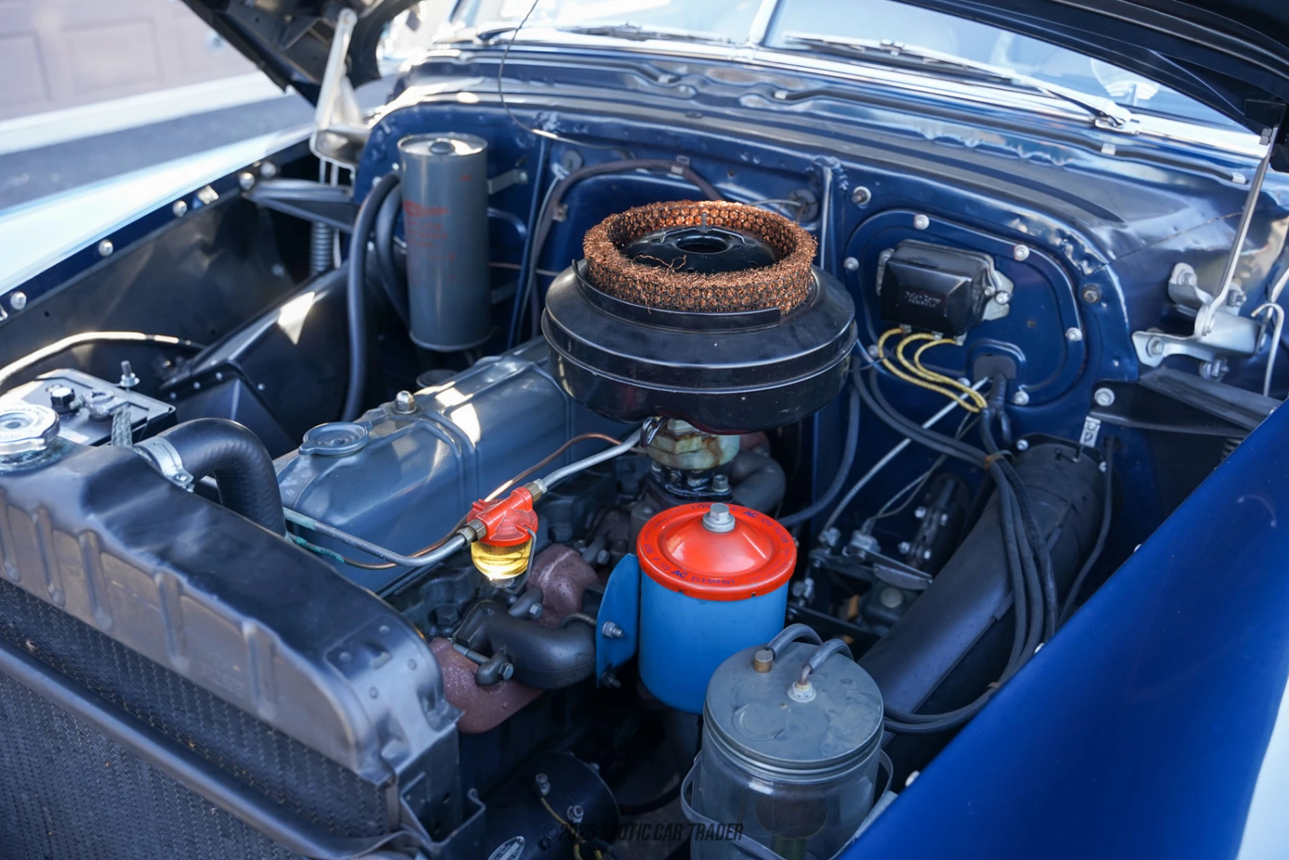1951 Chevrolet Sedan Delivery - Engine Photo