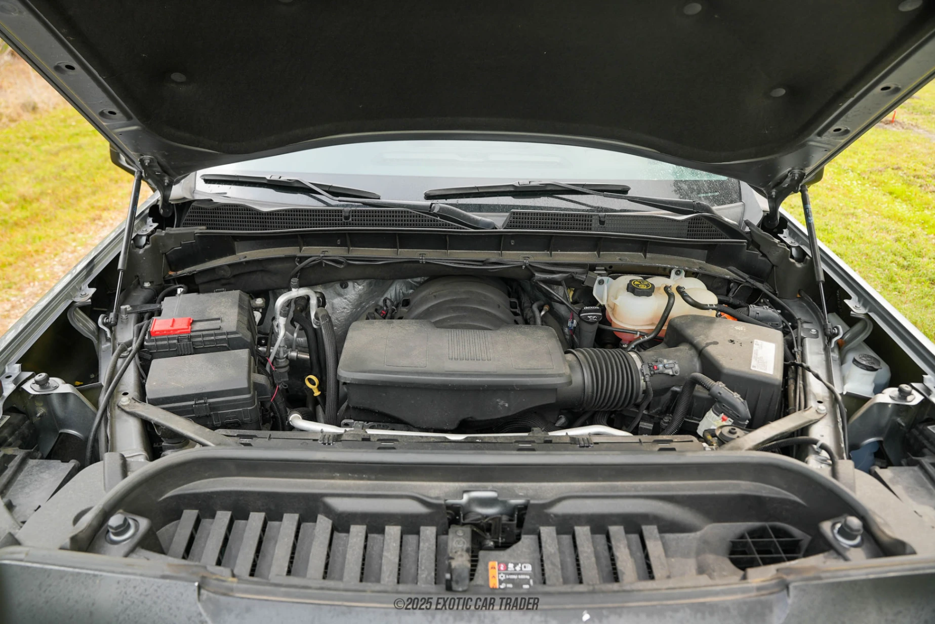 2021 GMC Sierra 1500 - Engine Photo