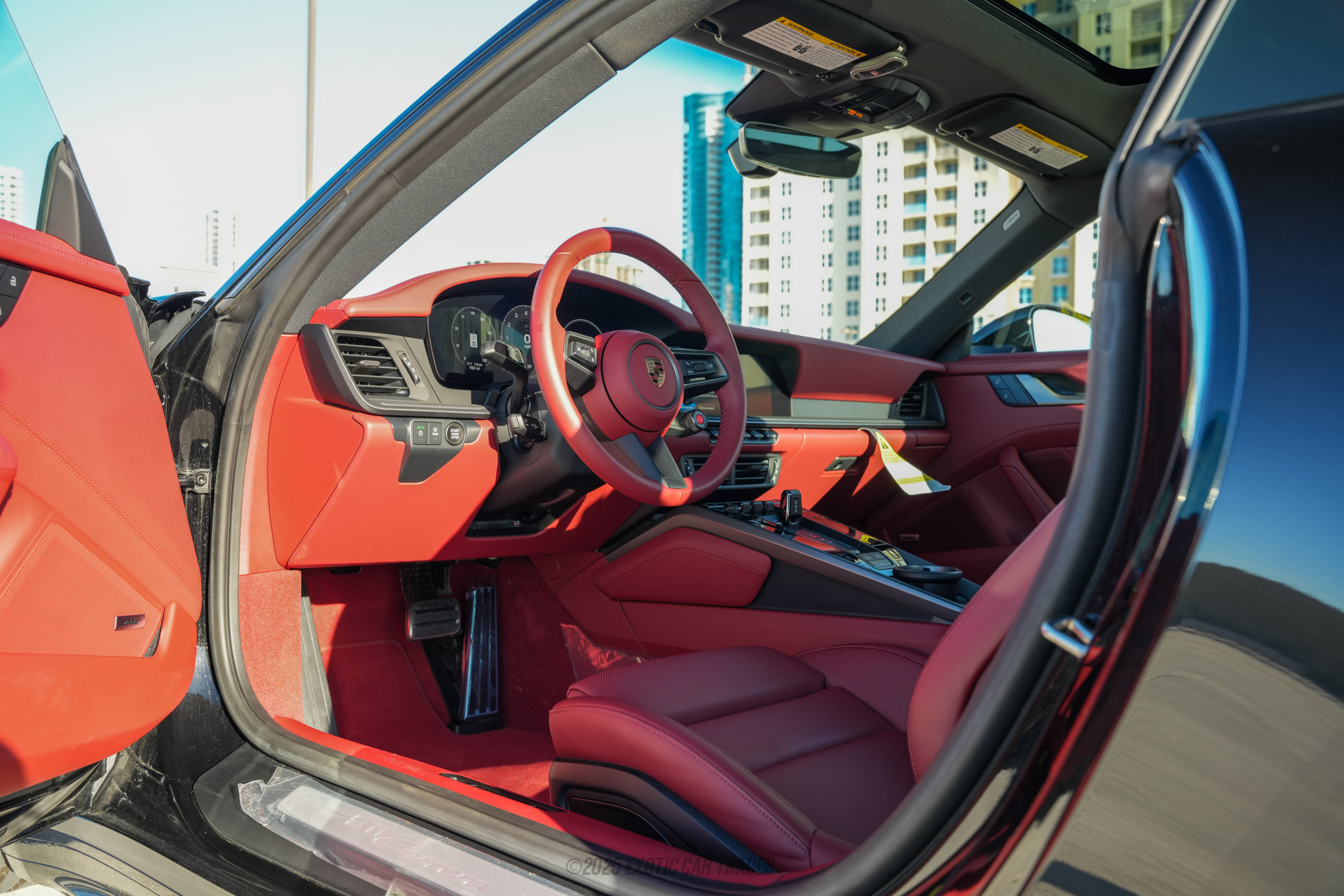 2025 Porsche 911 - Interior Photo