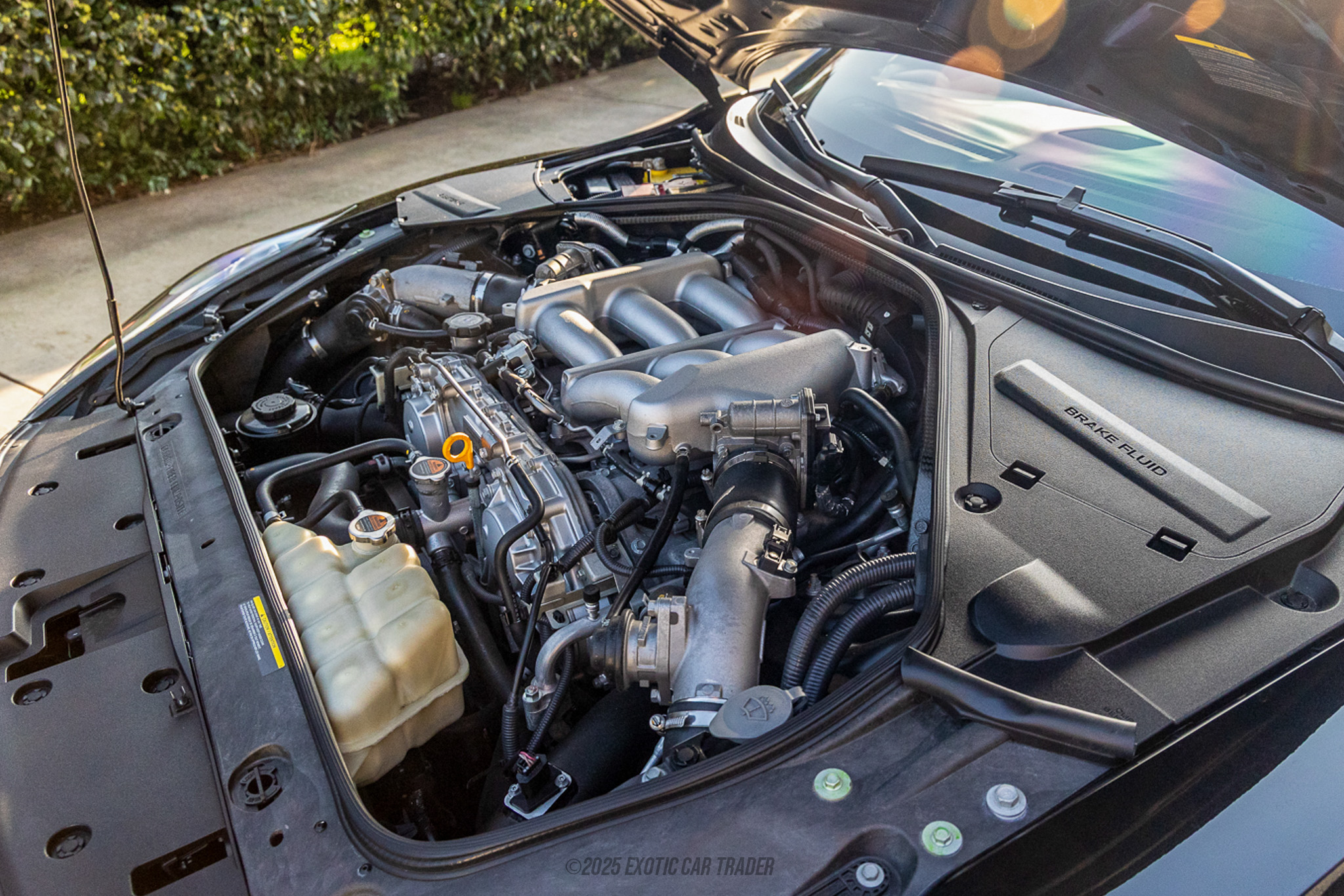 2017 Nissan GT-R - Engine Photo