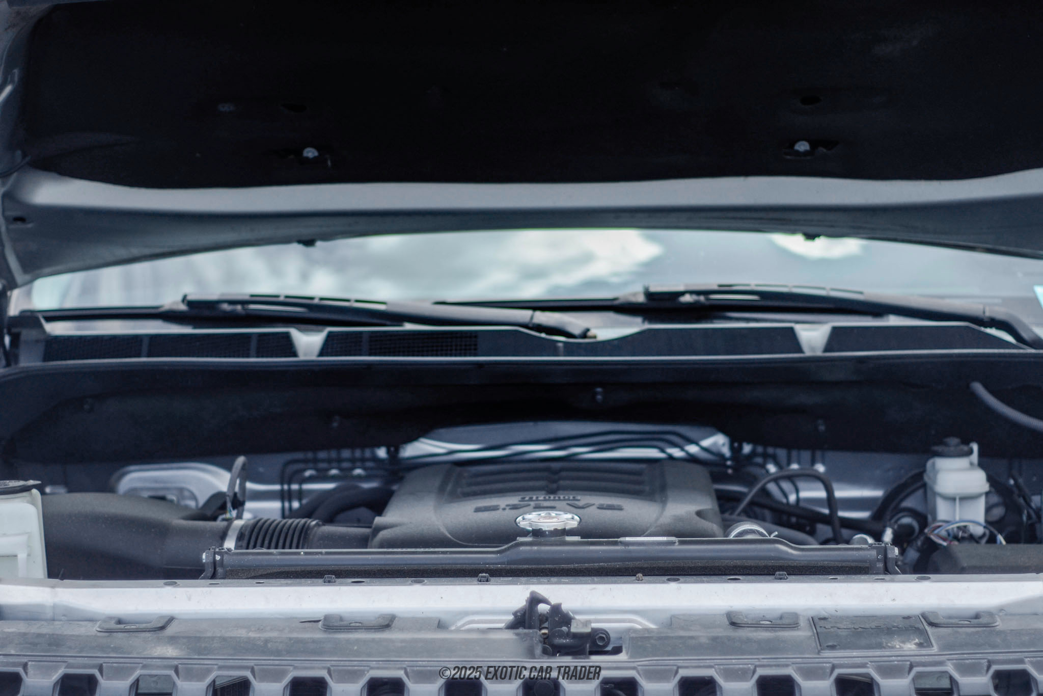 2019 Toyota Tundra - Engine Photo