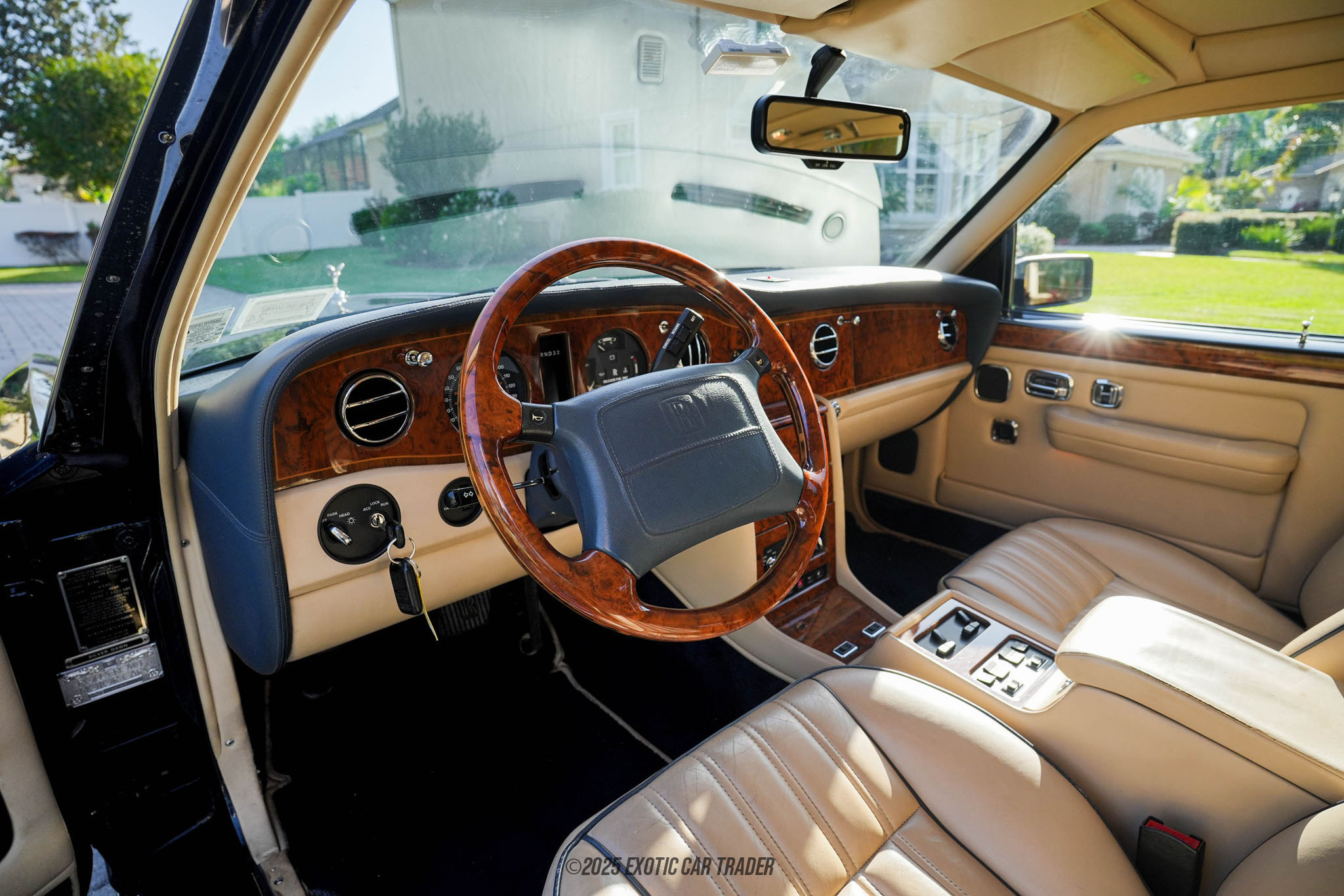 1996 Rolls-Royce Silver Dawn - Interior Photo