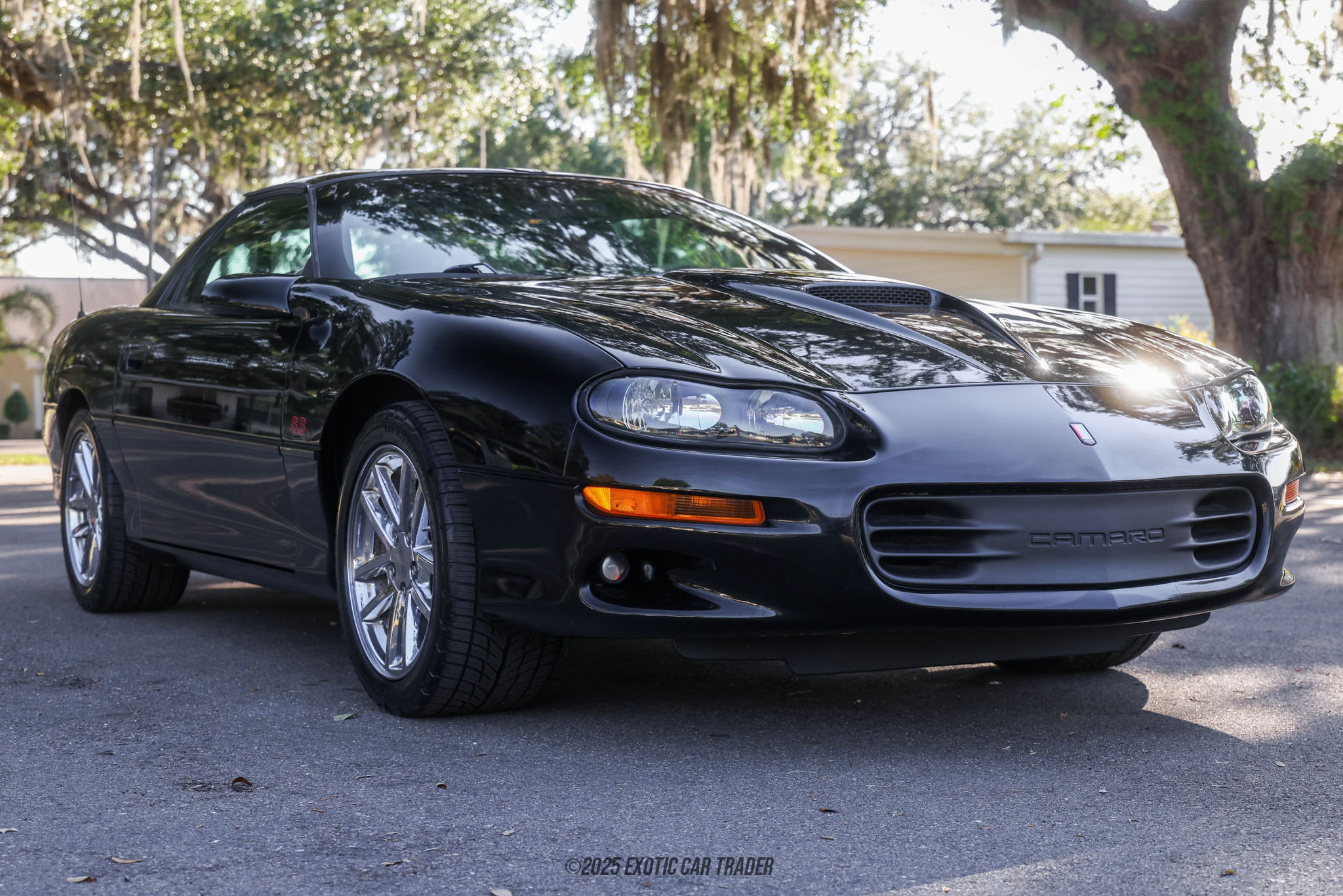 2001 Chevrolet Camaro - Overview Photo
