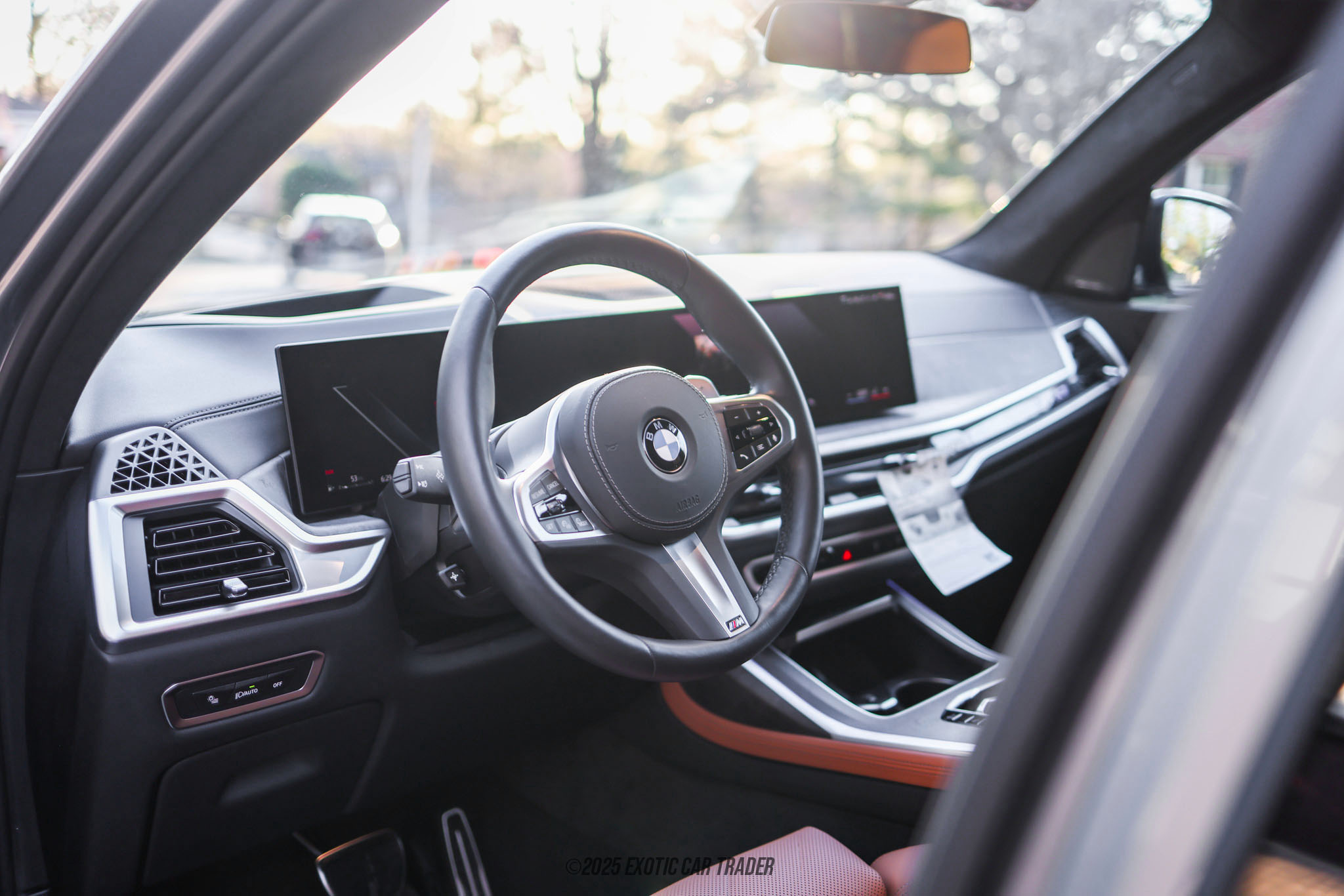 2025 BMW X7 - Interior Photo