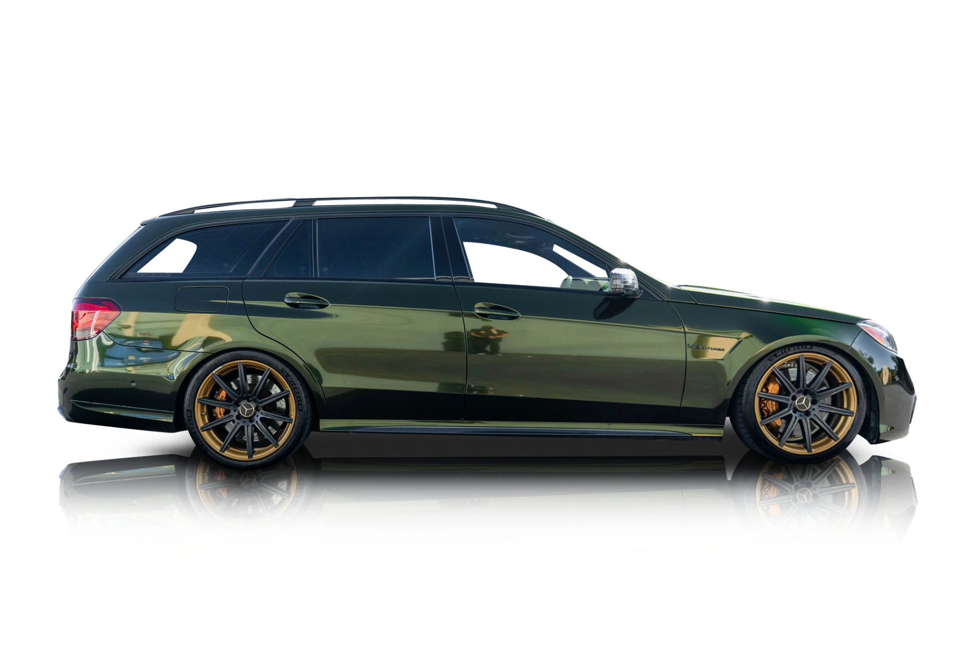 2016 Mercedes-Benz E63 AMG S - Passenger side