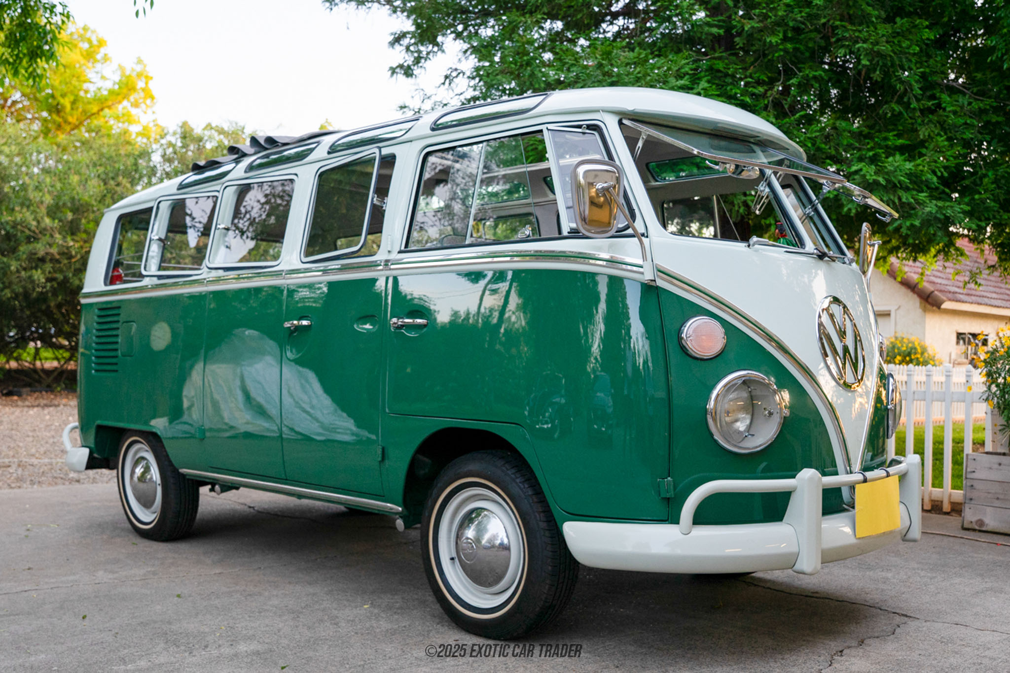 1965 Volkswagen Bus - Overview Photo