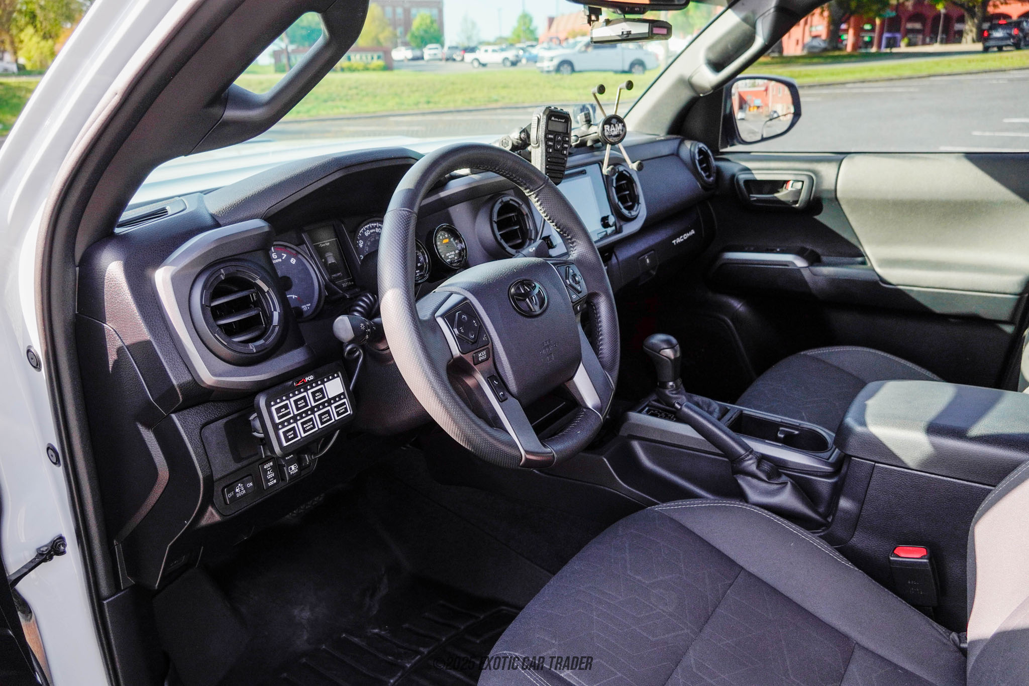 2017 Toyota Tacoma - Interior Photo