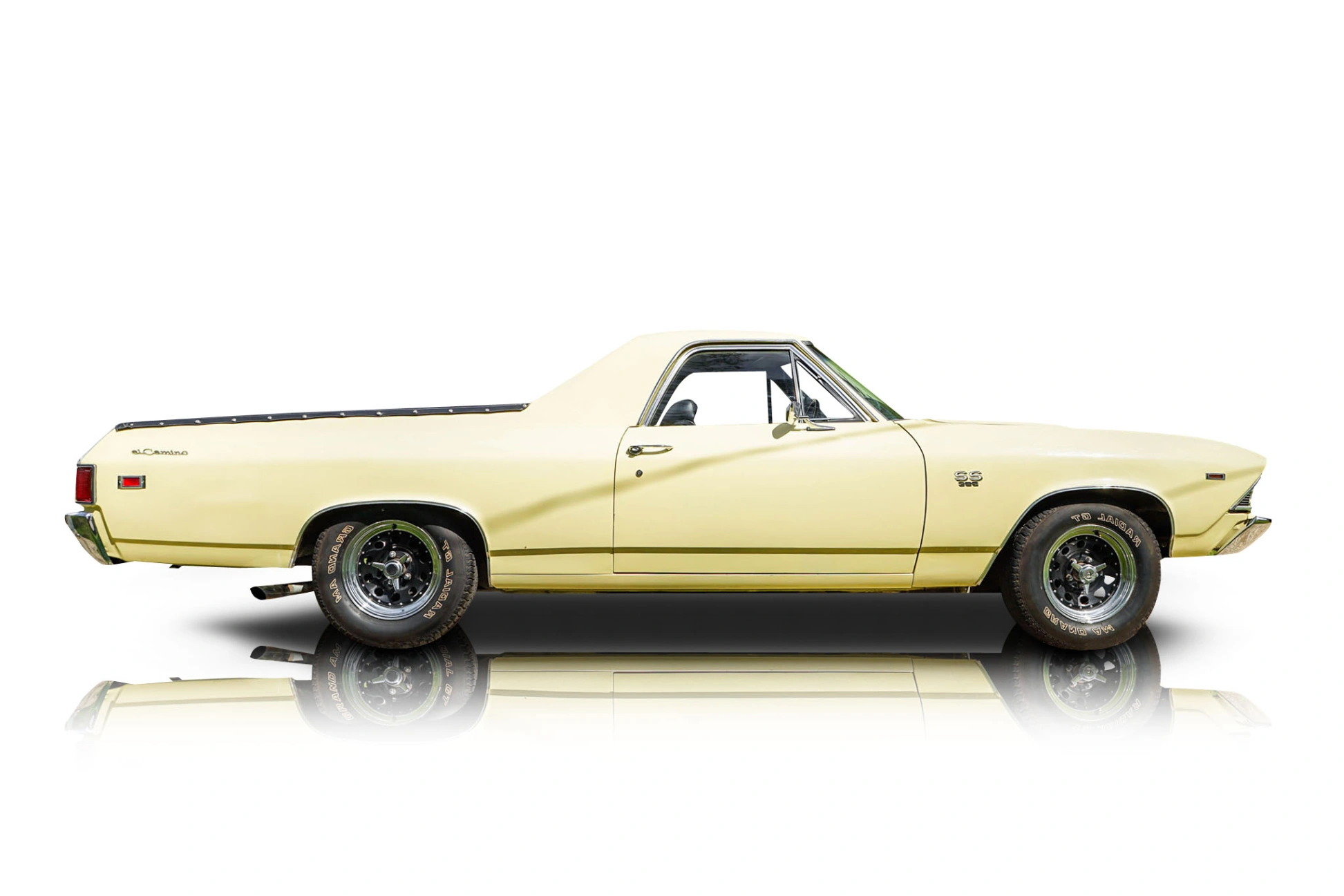 An incredible side shot photo of a Chevrolet El Camino that you should buy.