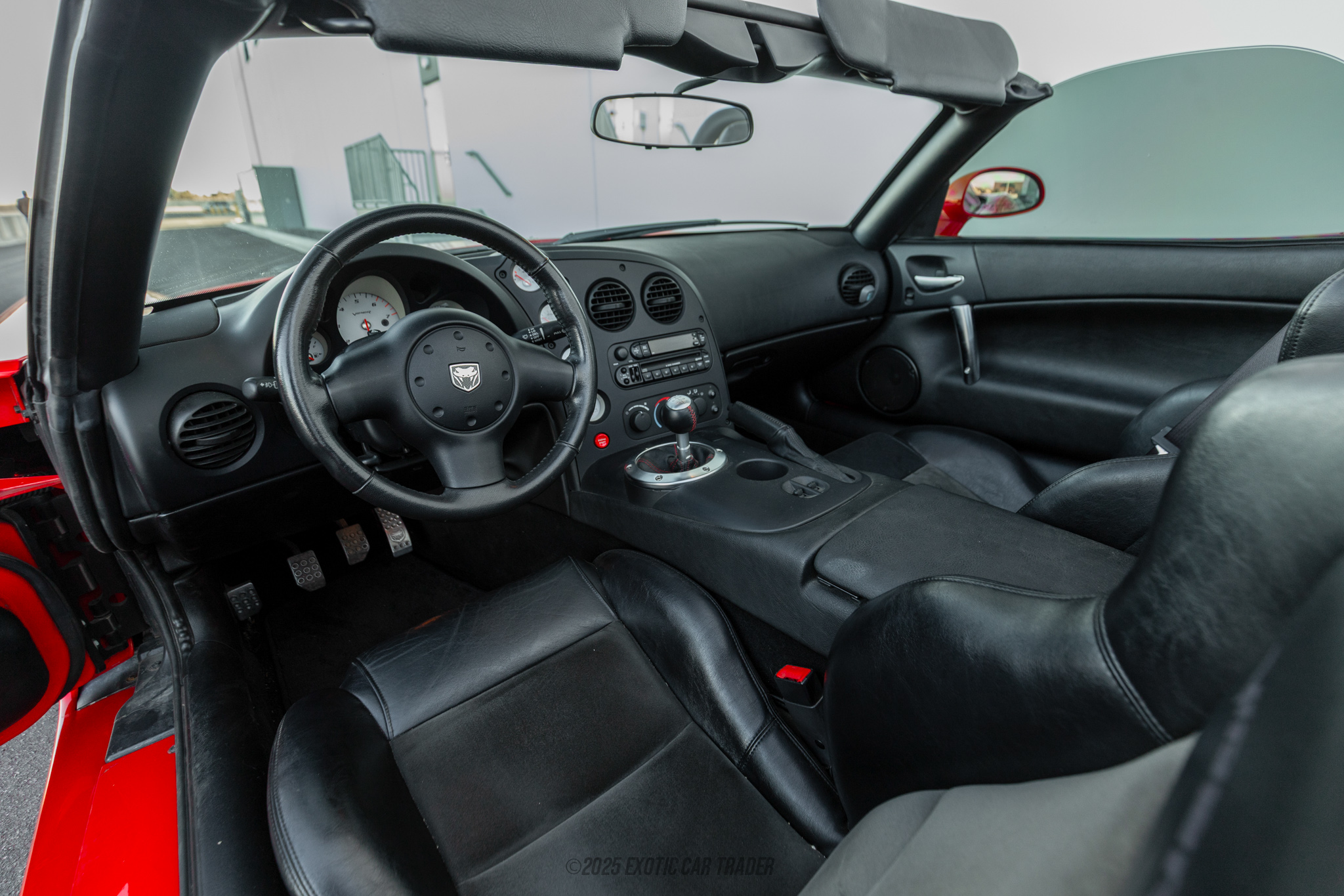 2003 Dodge Viper - Interior Photo