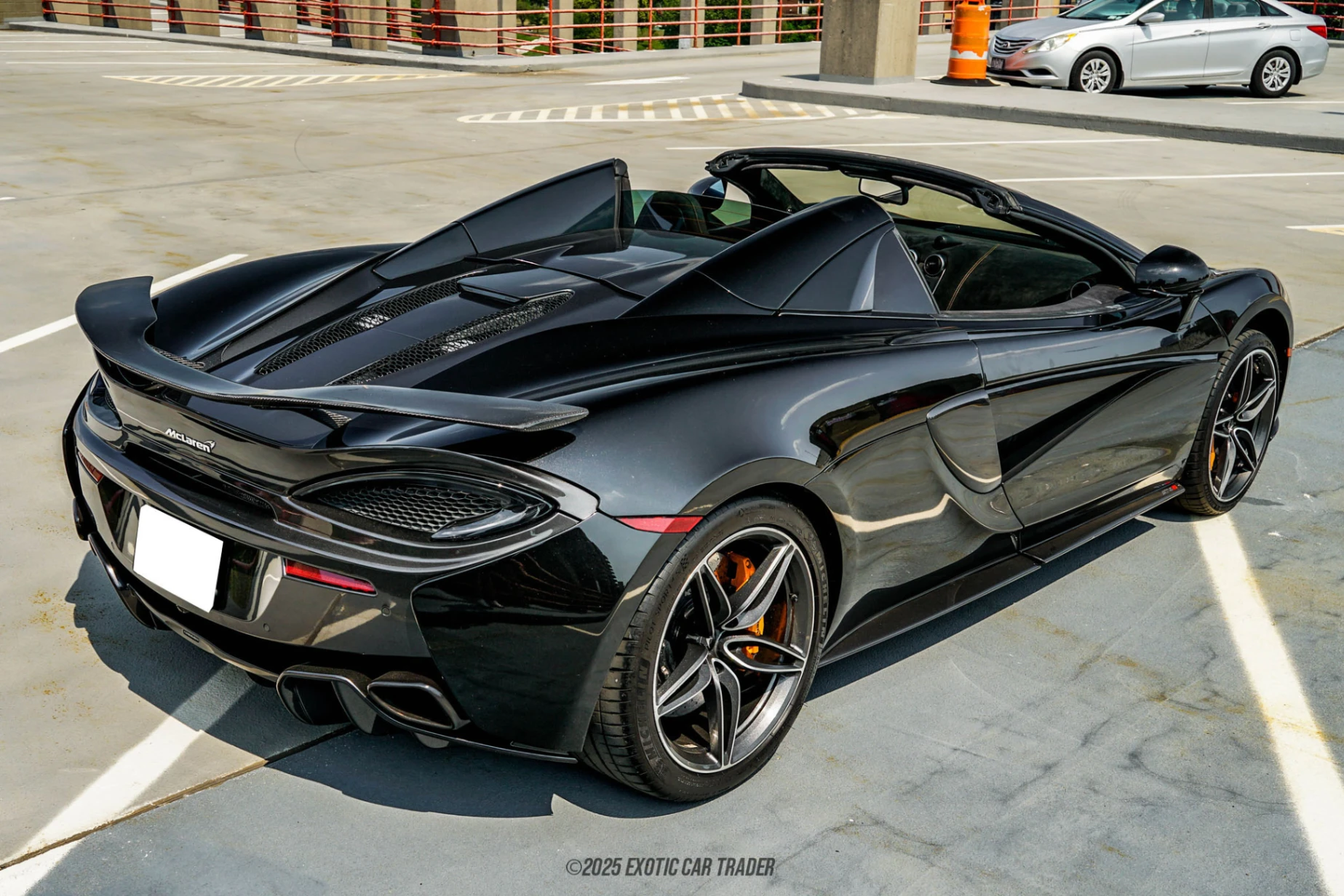 2019 McLaren 570S - Engine Photo