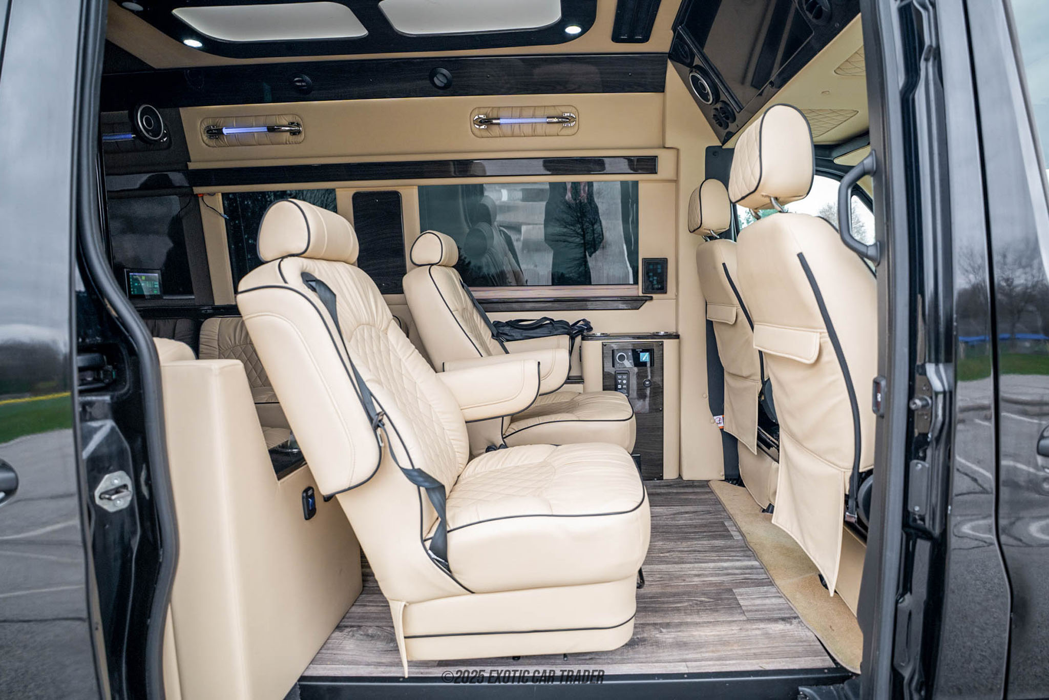 2021 Mercedes-Benz Sprinter 2500 - Interior Photo