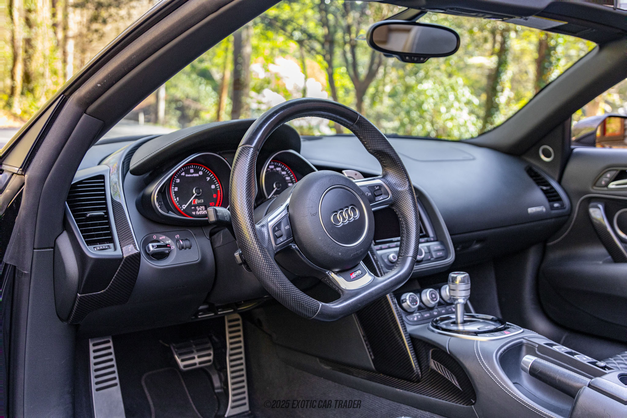 2015 Audi R8 - Interior Photo