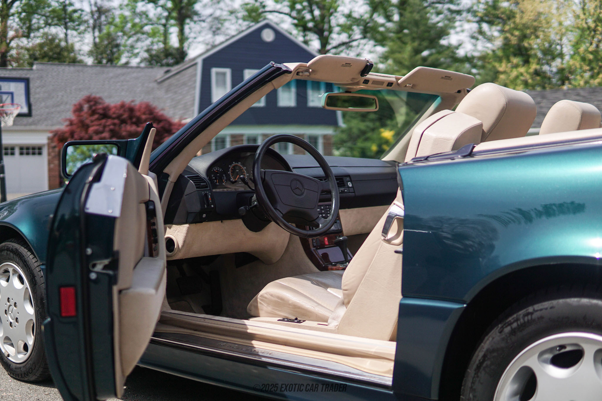 1994 Mercedes-Benz SL500 - Interior Photo