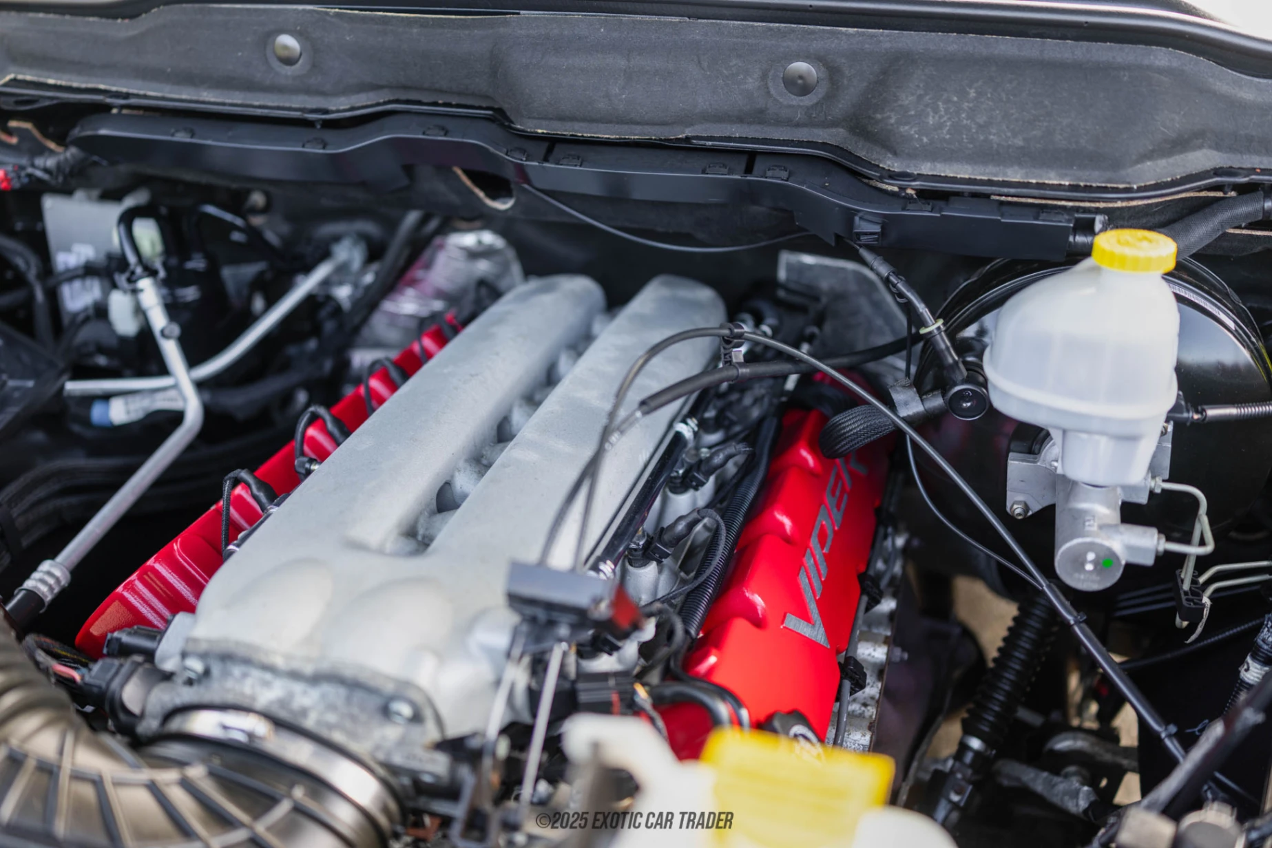 2004 Dodge Ram 1500 - Engine Photo