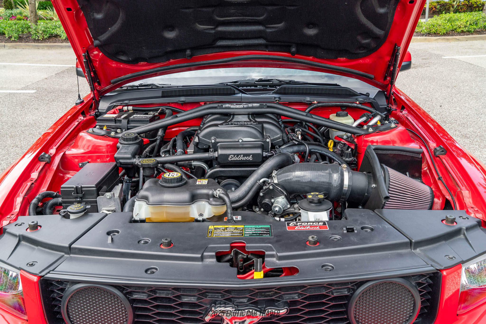 2005 Ford Mustang - Engine Photo