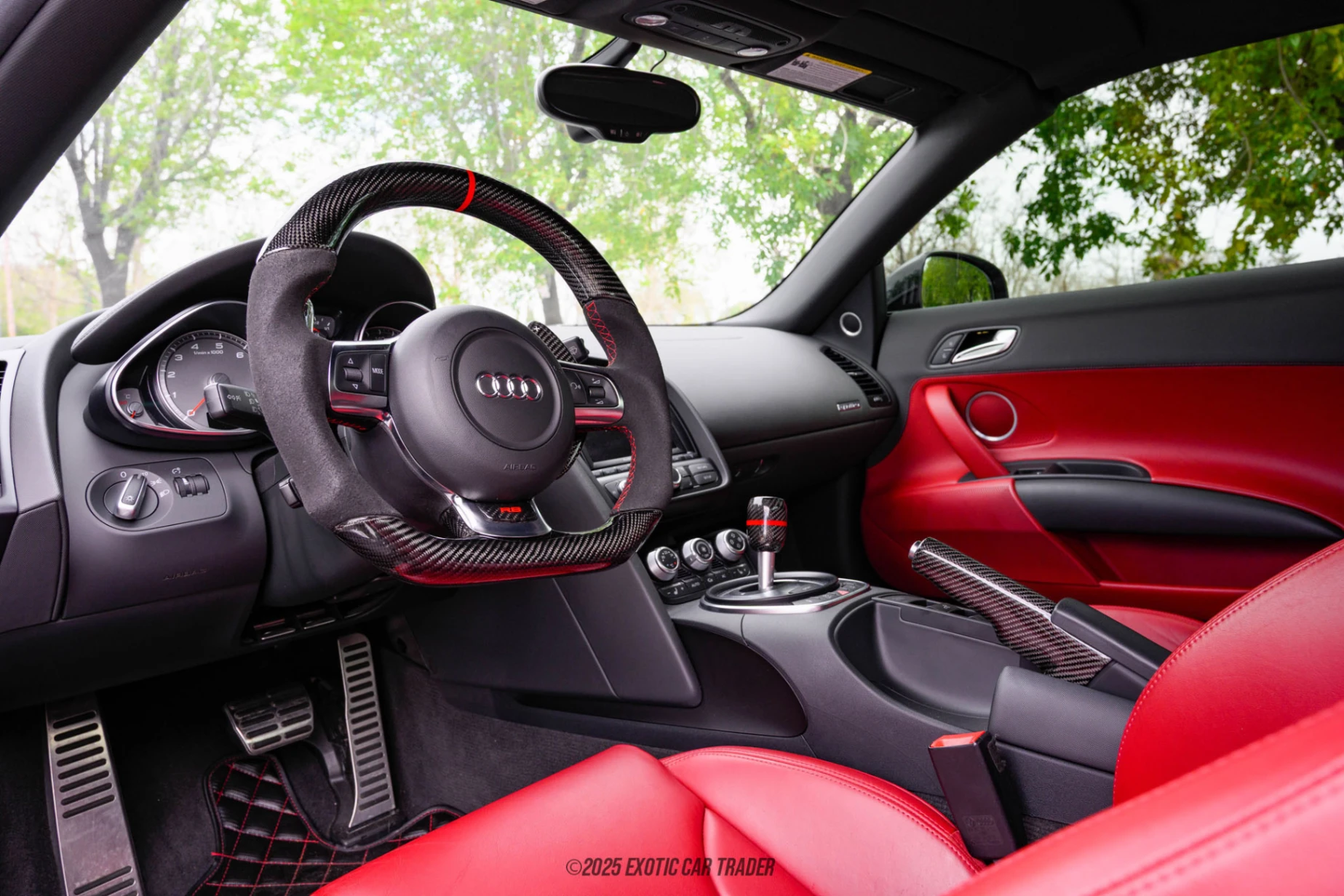 2012 Audi R8 - Interior Photo