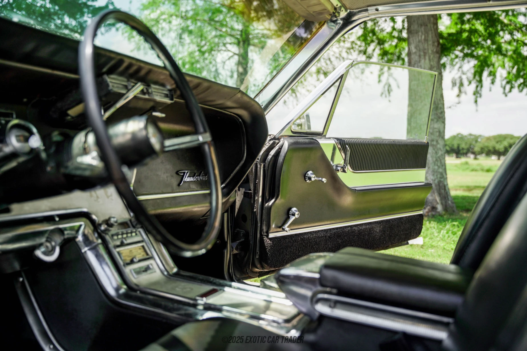 1964 Ford Thunderbird - Interior Photo