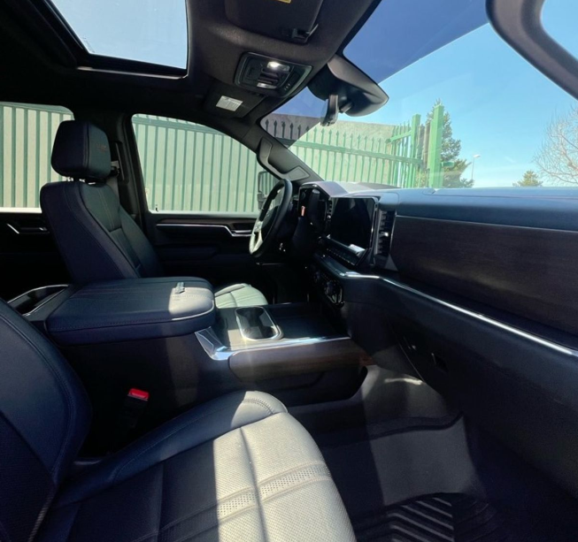2024 Chevrolet Silverado 3500 HD - Interior Photo