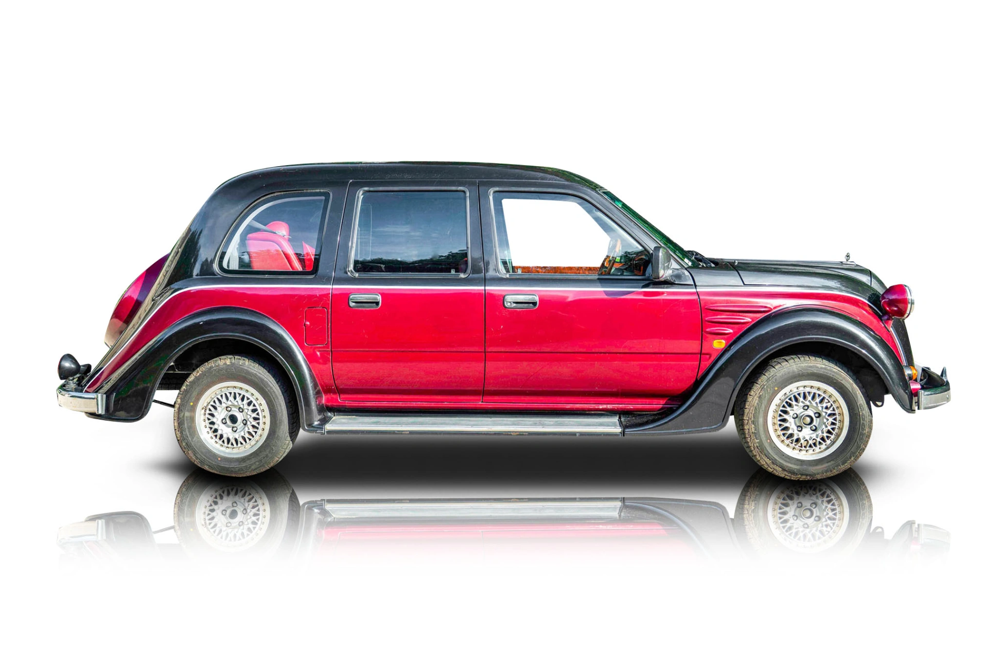 An incredible side shot photo of a Toyota Classic that you should buy.