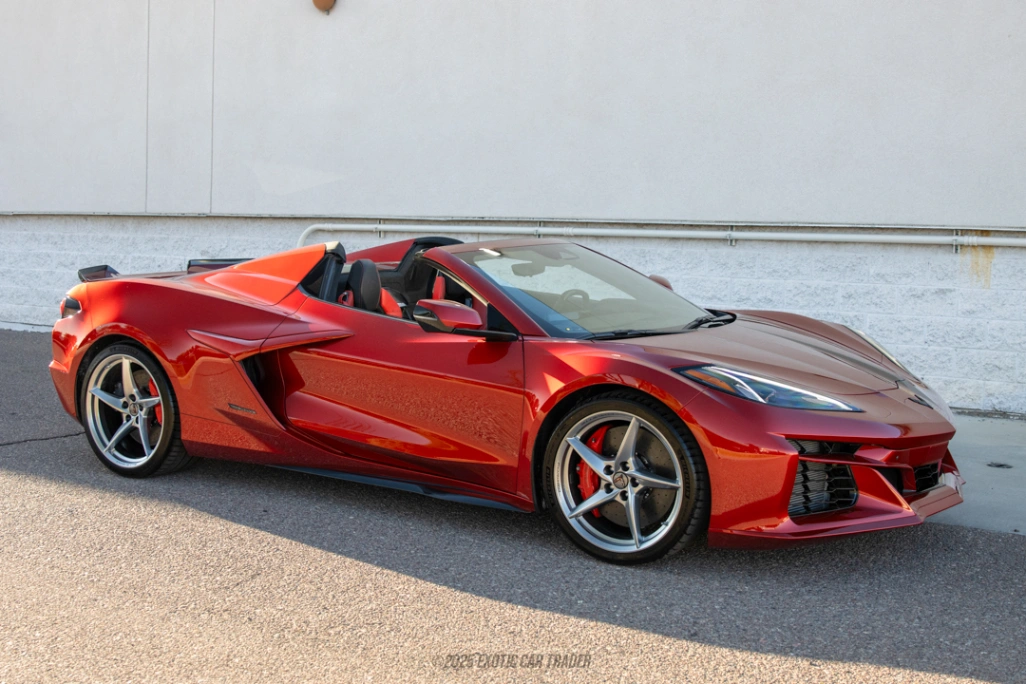 2025 Chevrolet Corvette - Overview Photo