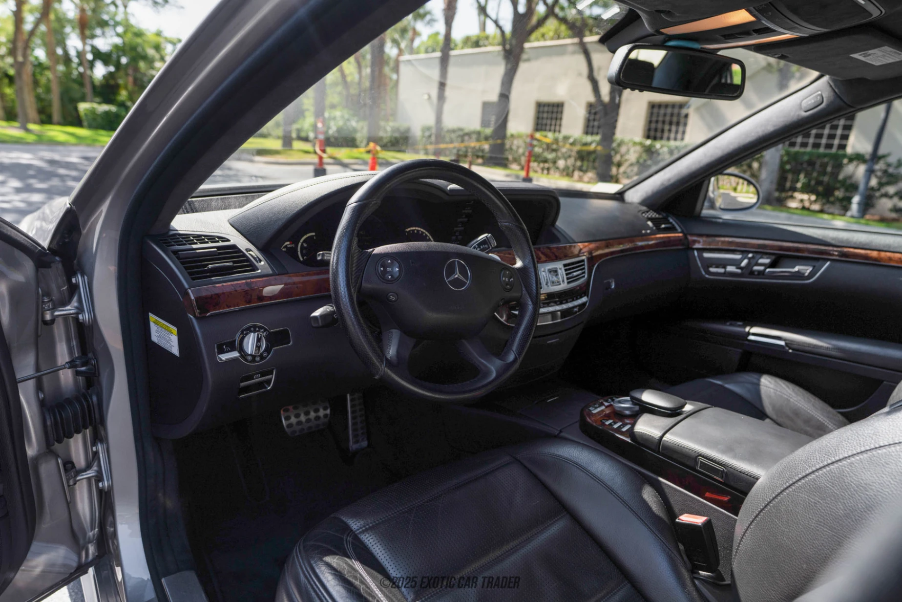 2008 Mercedes-Benz S63 AMG - Interior Photo